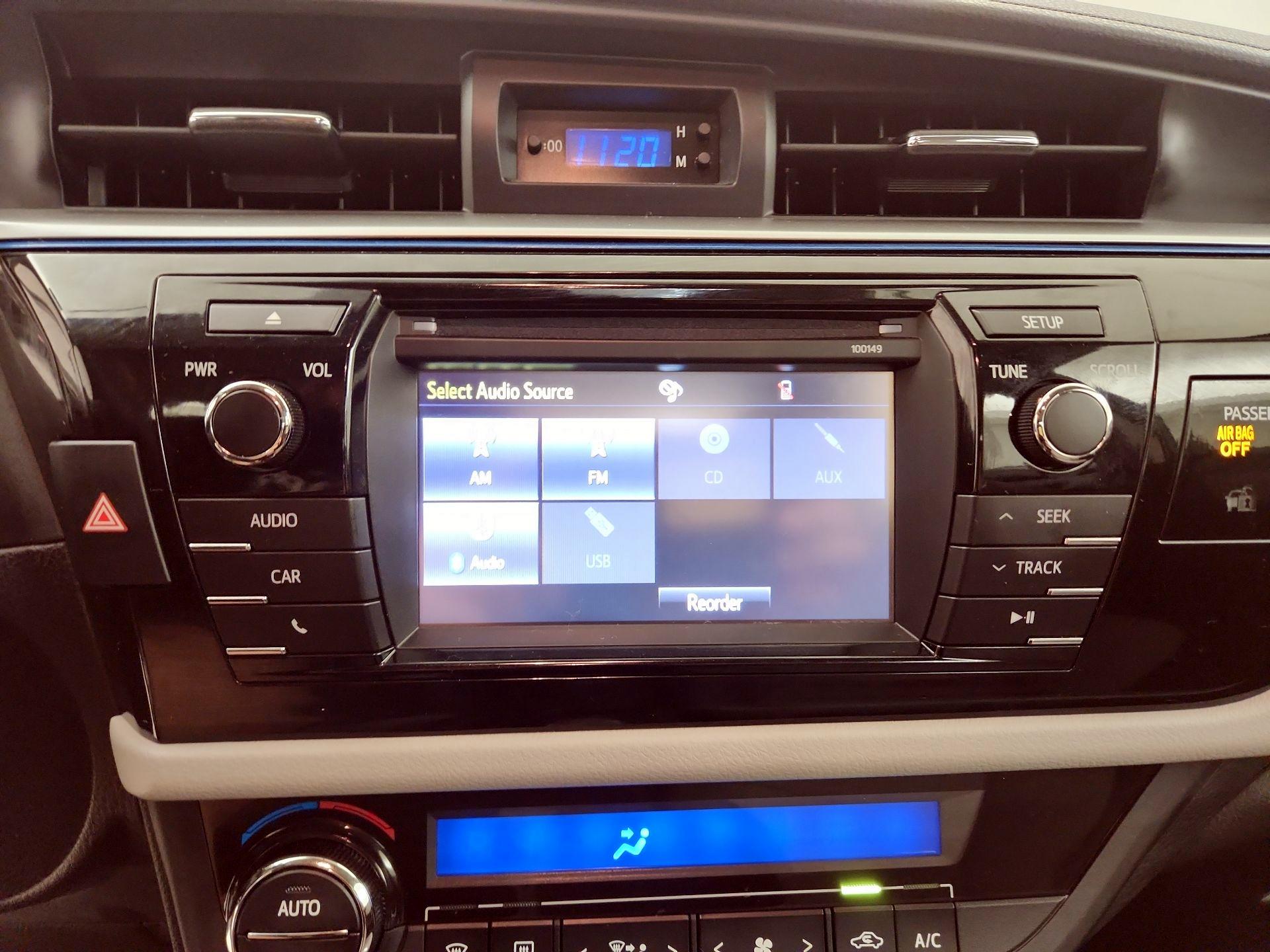 Thumbnail: 2014 Toyota Corolla - 13