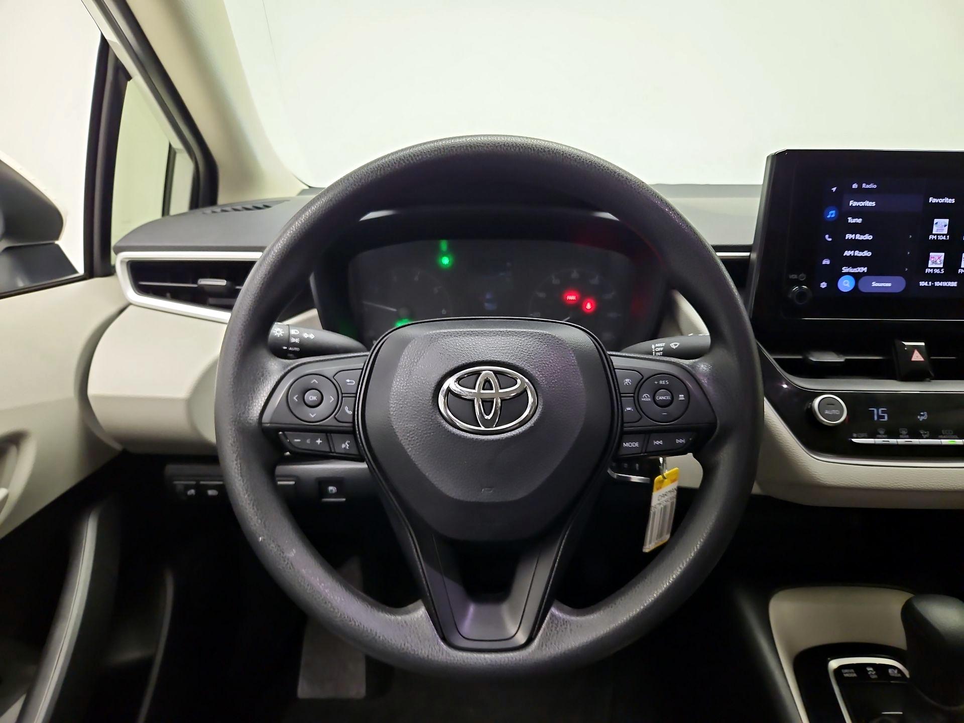 Thumbnail: 2024 Toyota Corolla - 10