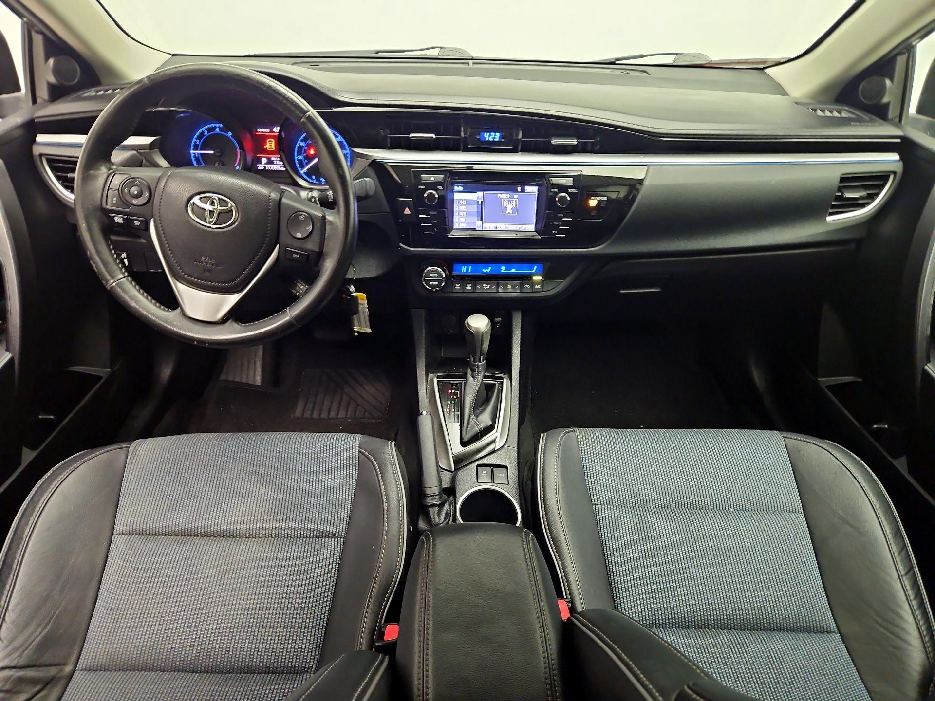 Thumbnail: 2015 Toyota Corolla - 9