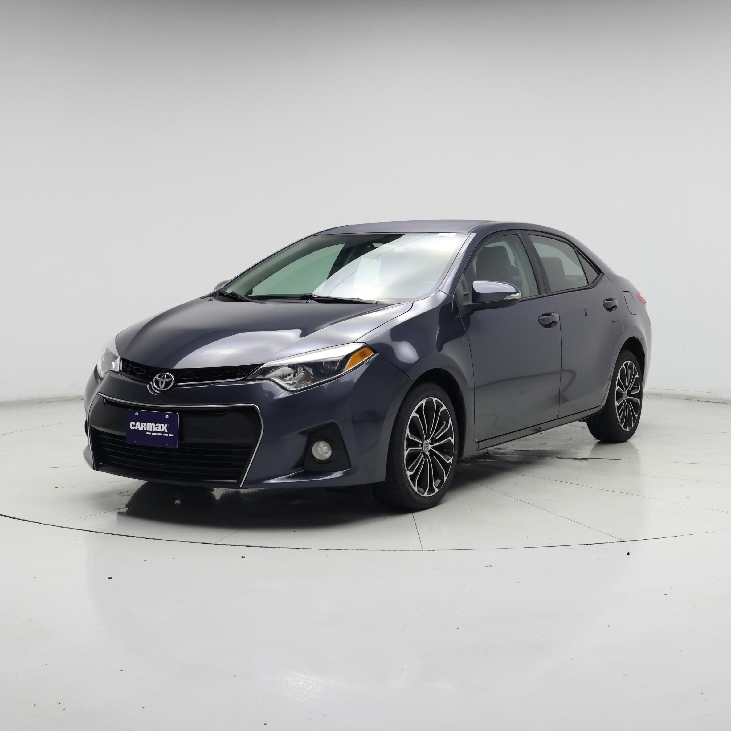 Thumbnail: 2015 Toyota Corolla - 4