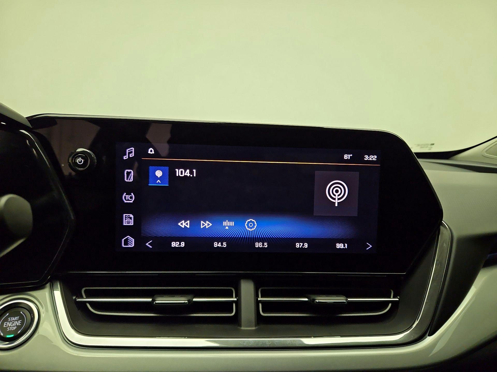 Thumbnail: 2025 Chevrolet Trax - 14