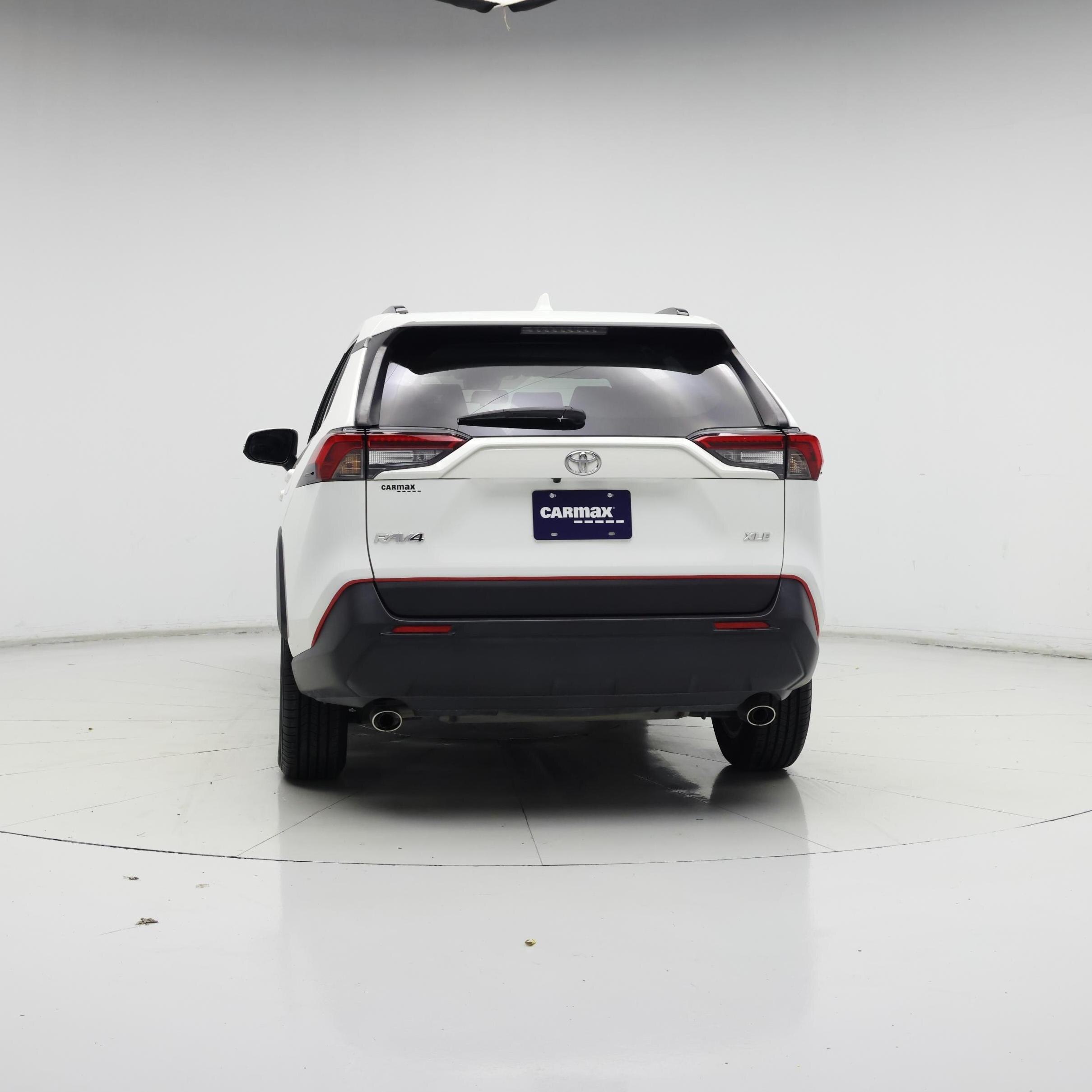 Thumbnail: 2019 Toyota RAV4 - 6