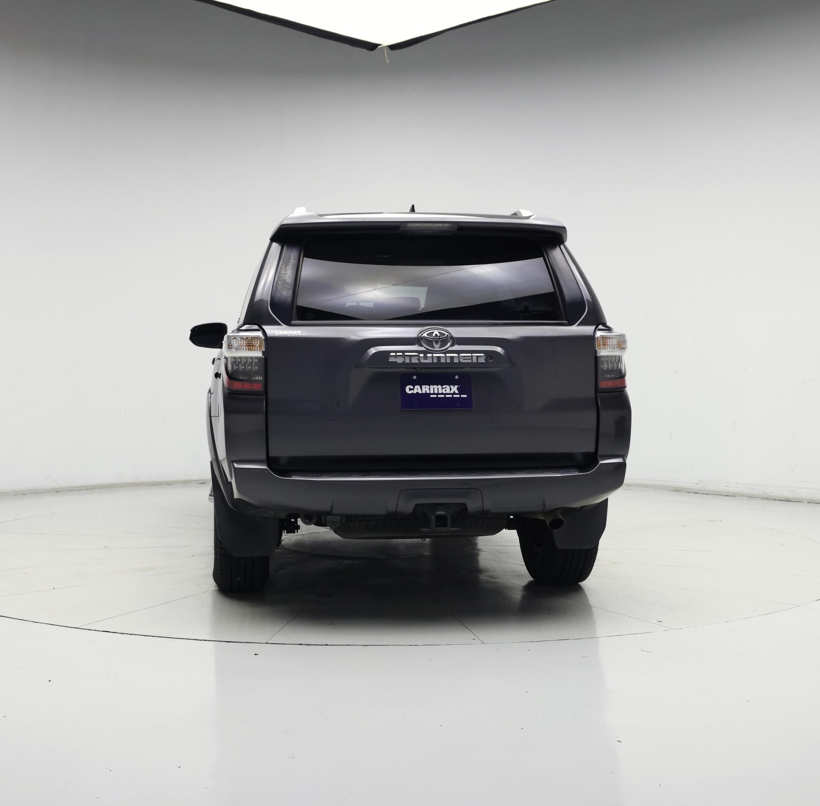 Thumbnail: 2015 Toyota 4Runner - 6