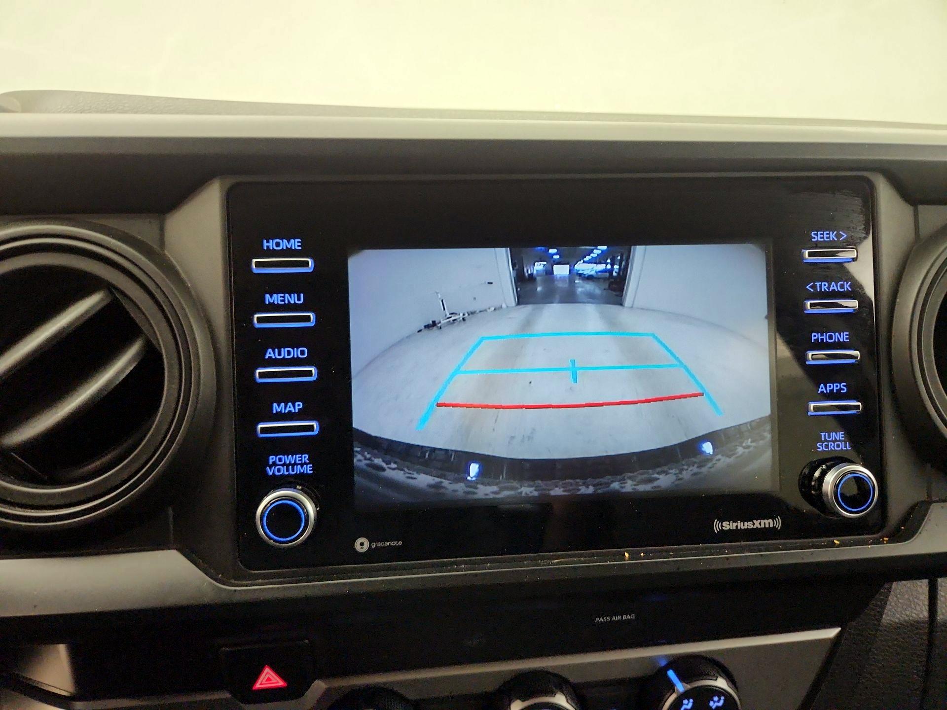 Thumbnail: 2021 Toyota Tacoma - 14