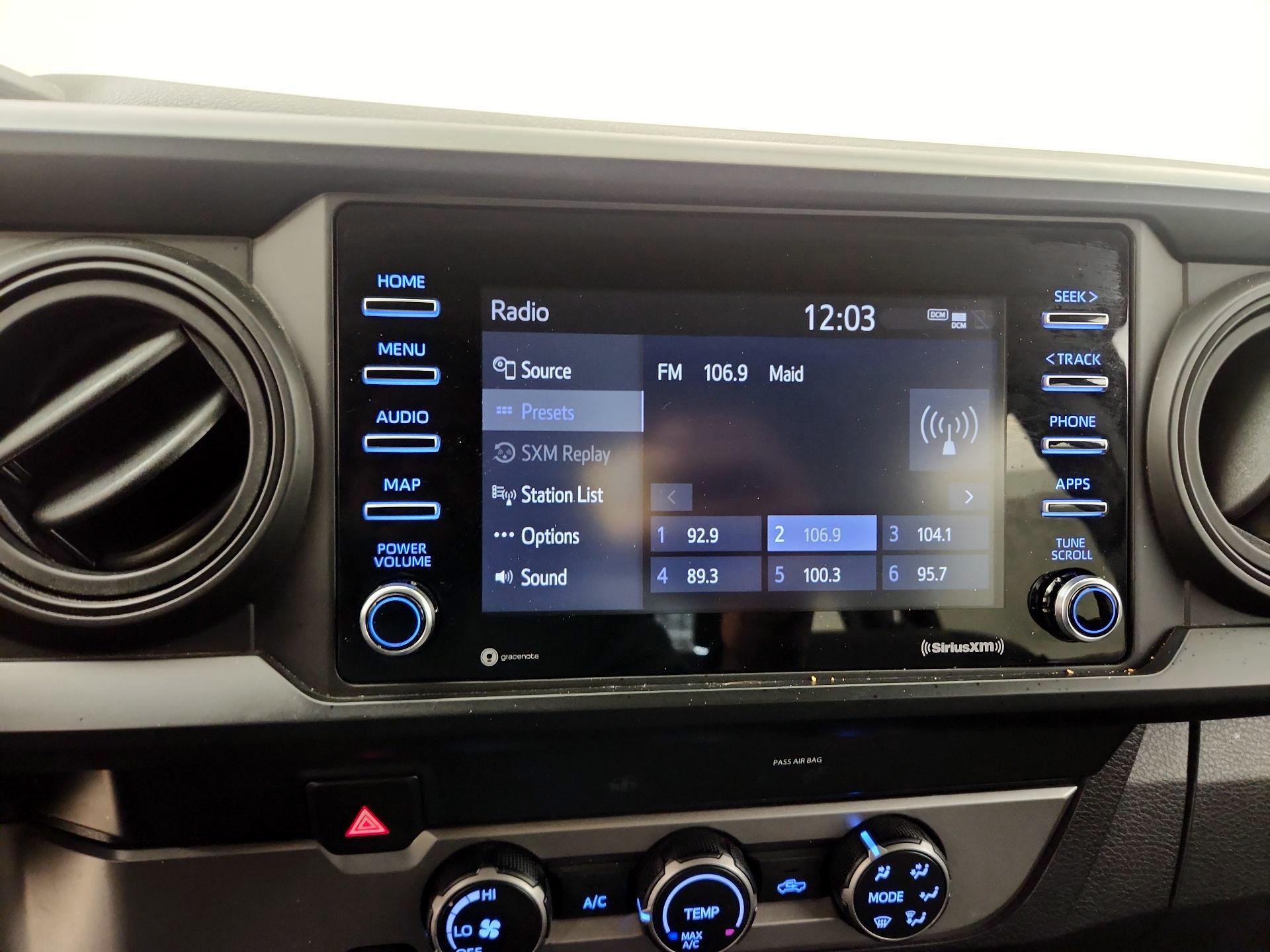 Thumbnail: 2021 Toyota Tacoma - 15