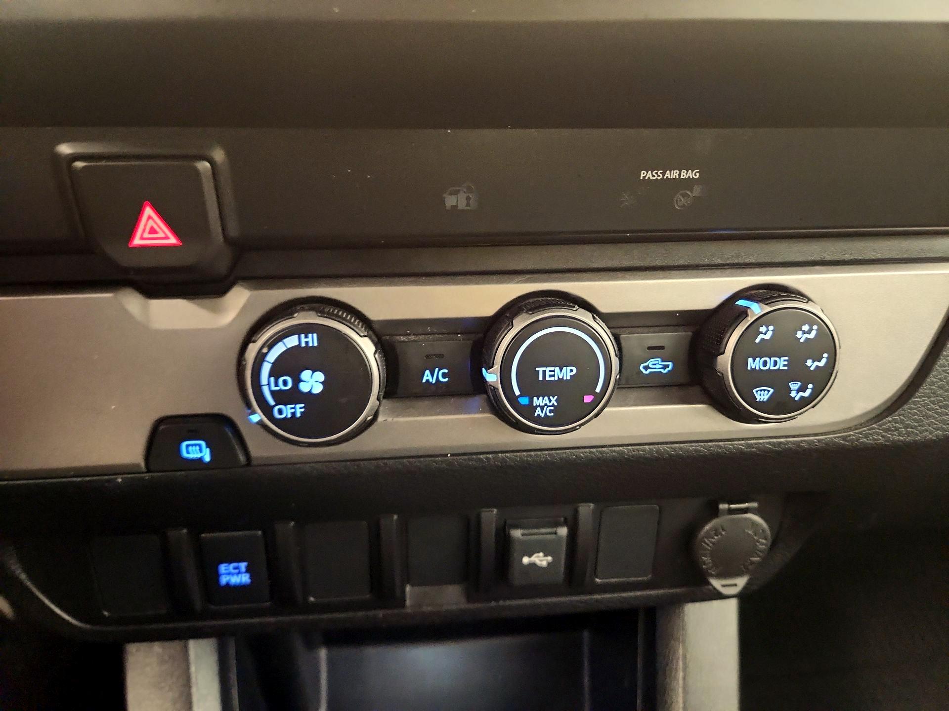 Thumbnail: 2021 Toyota Tacoma - 16