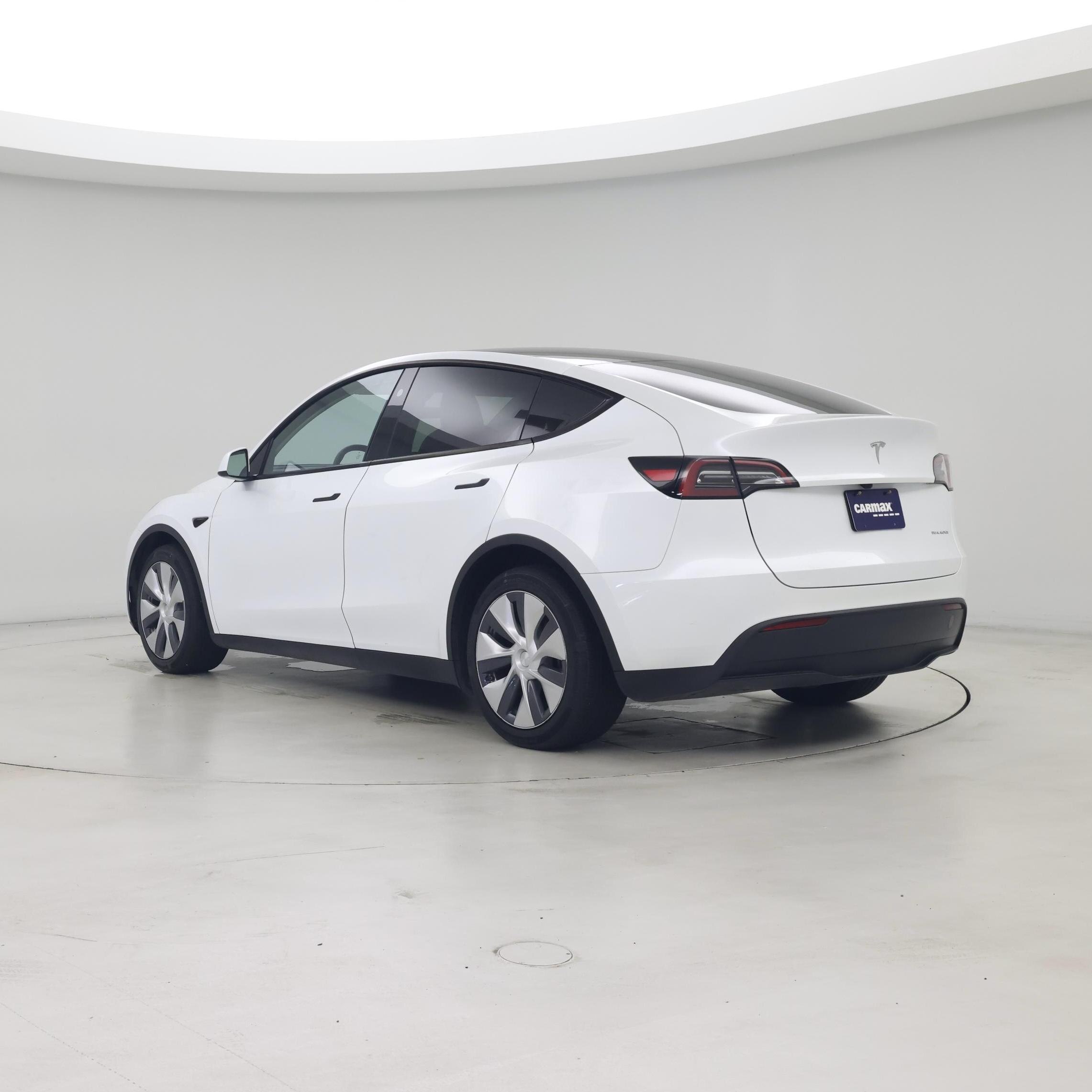 Thumbnail: 2023 Tesla Model Y - 2