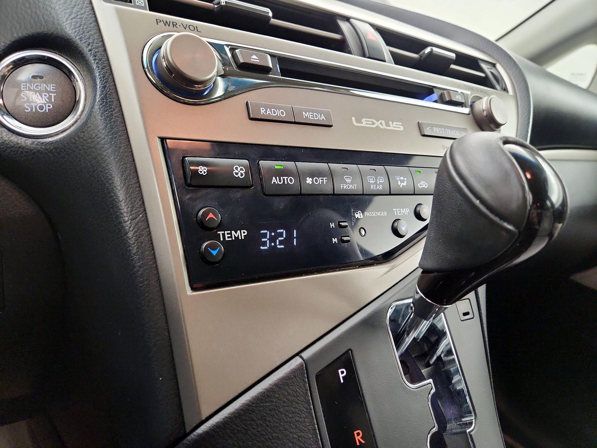 Thumbnail: 2015 Lexus RX - 14