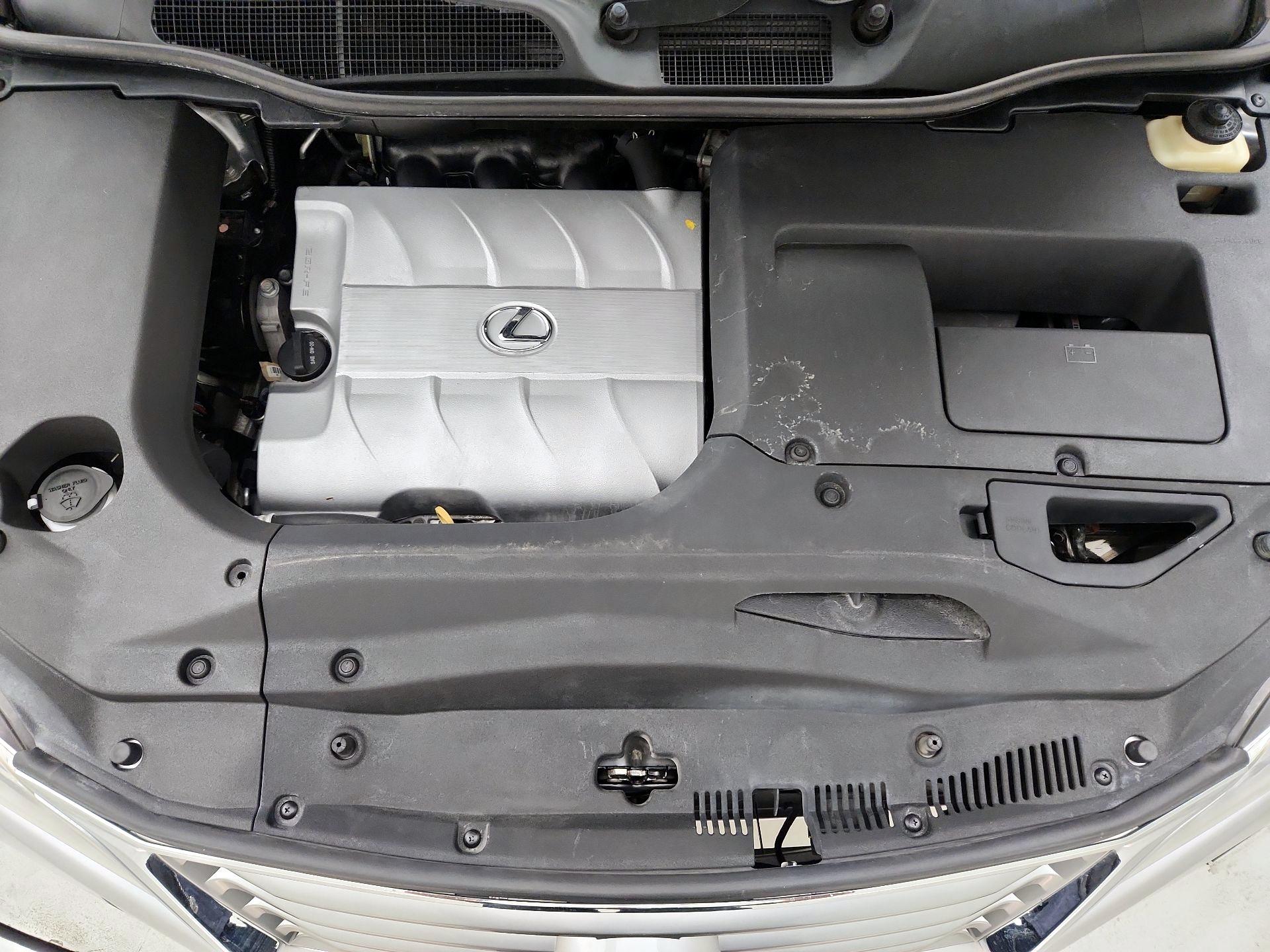 Thumbnail: 2015 Lexus RX - 17