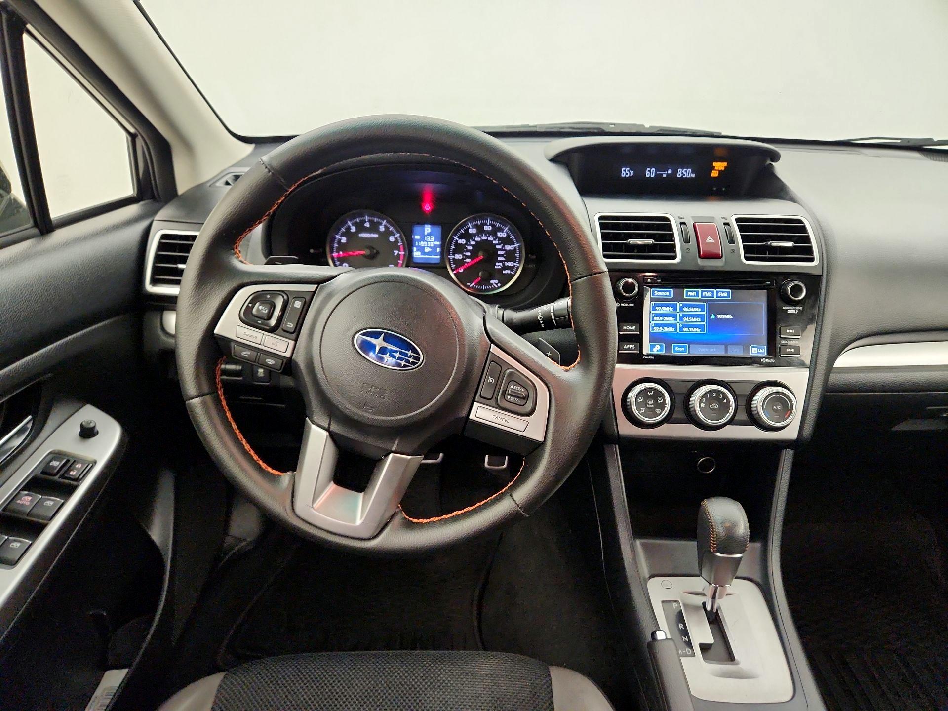 Thumbnail: 2017 Subaru Crosstrek - 10