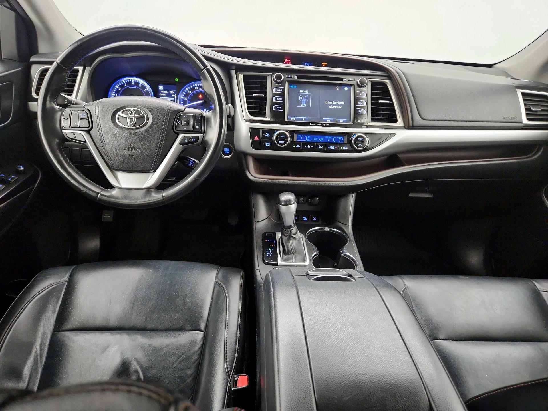 Thumbnail: 2018 Toyota Highlander - 9