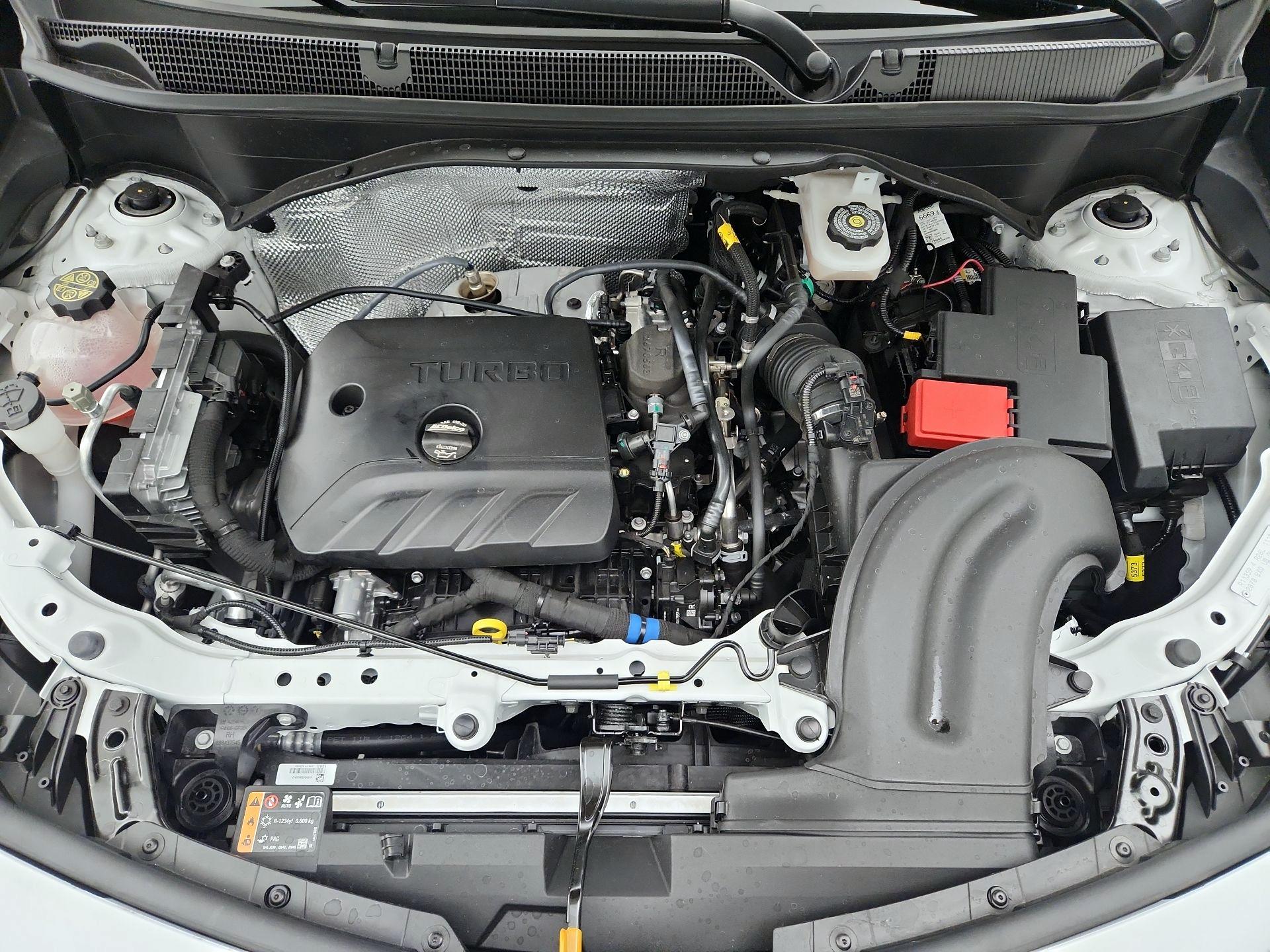 Thumbnail: 2025 Buick Encore GX - 17