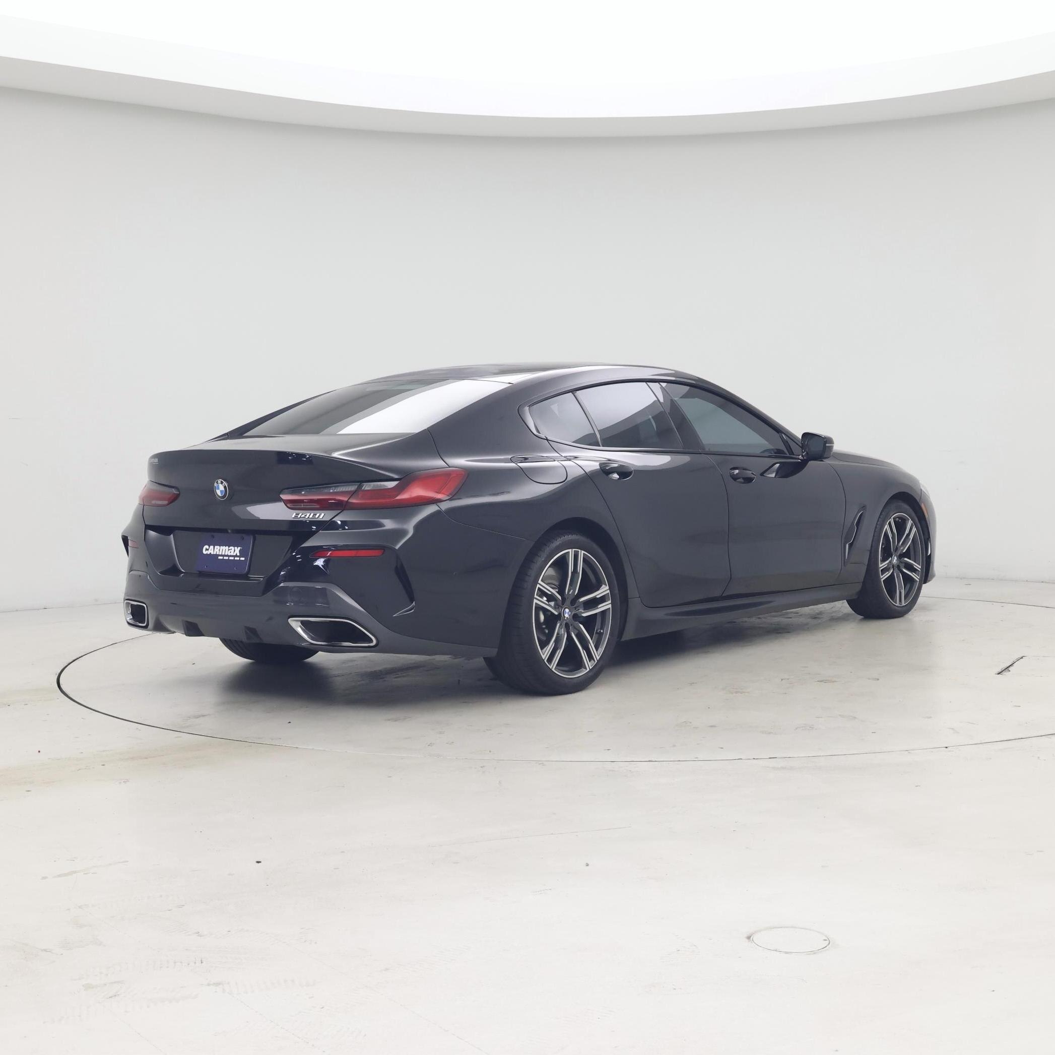 Thumbnail: 2023 BMW 8 Series - 8