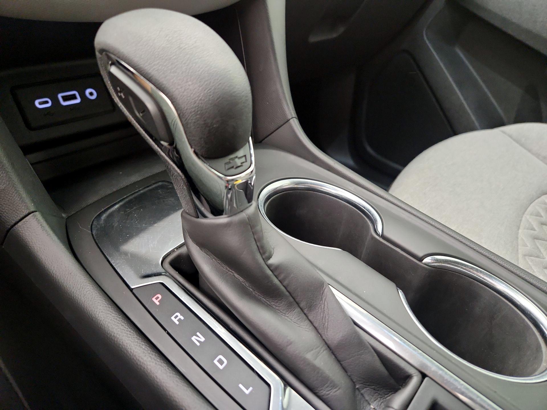 Thumbnail: 2023 Chevrolet Equinox - 15