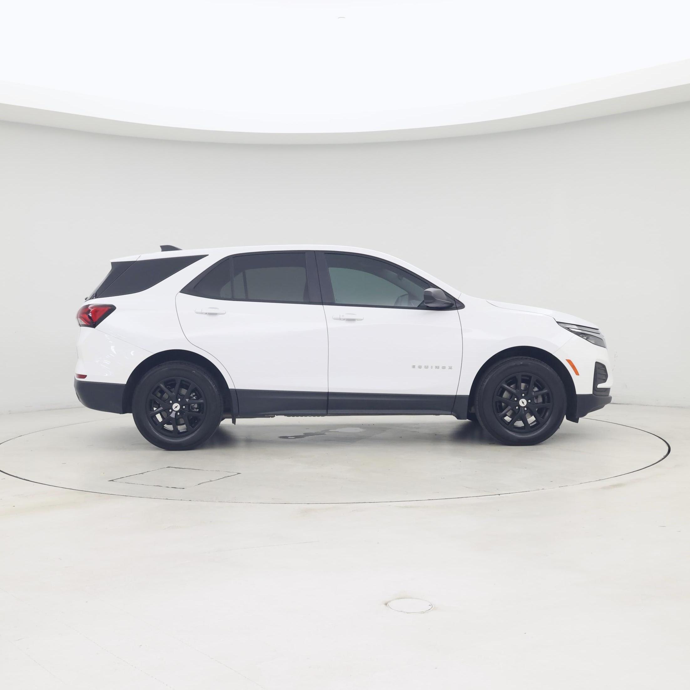 Thumbnail: 2023 Chevrolet Equinox - 7