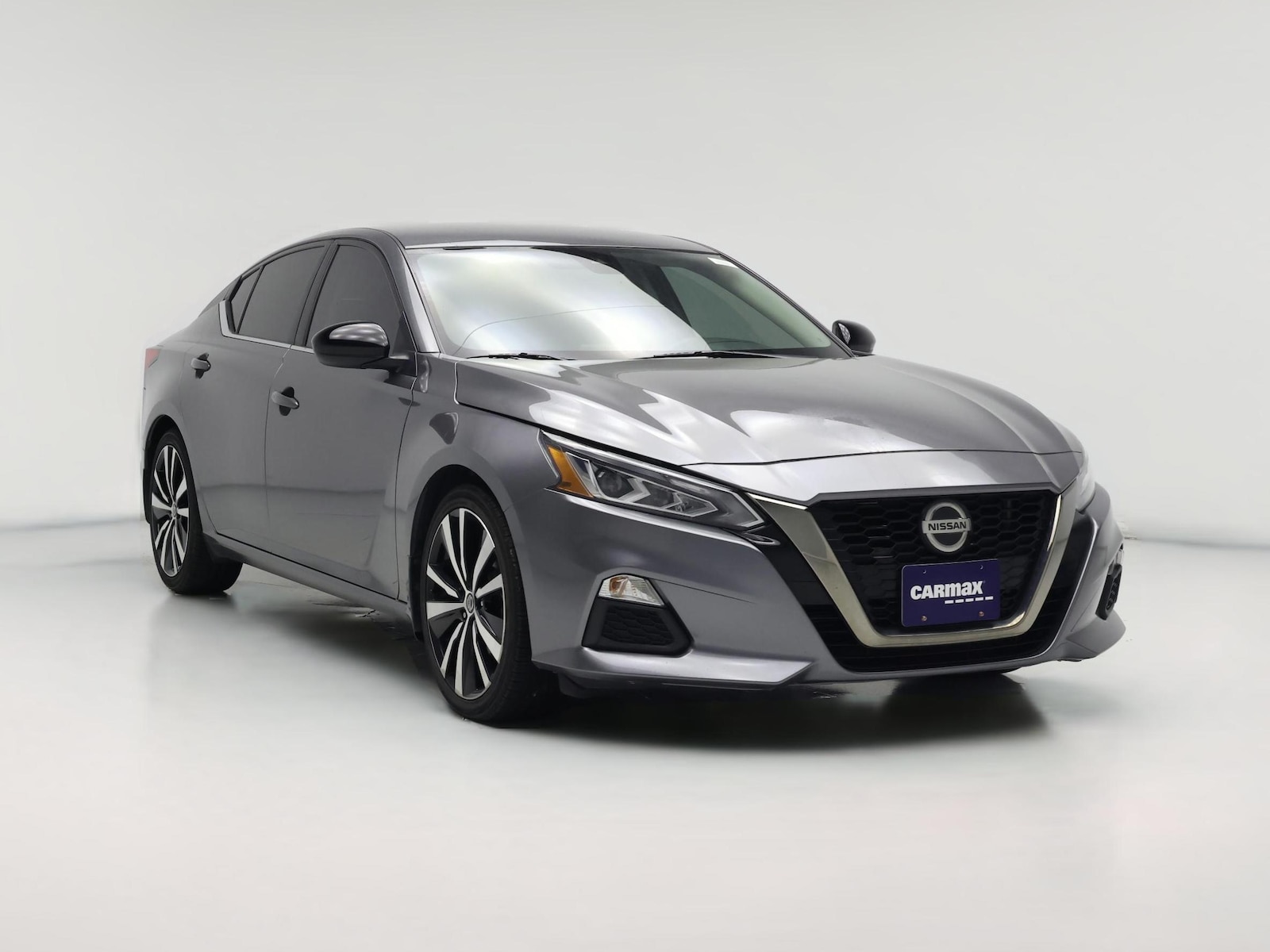 2022 Nissan Altima SR
