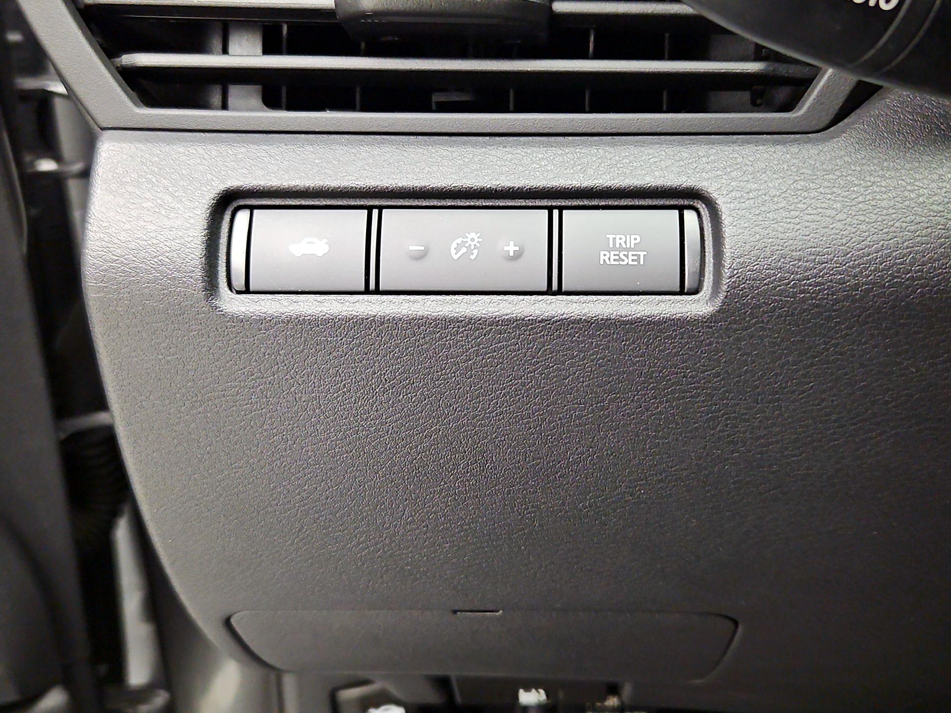 Thumbnail: 2022 Nissan Altima - 13