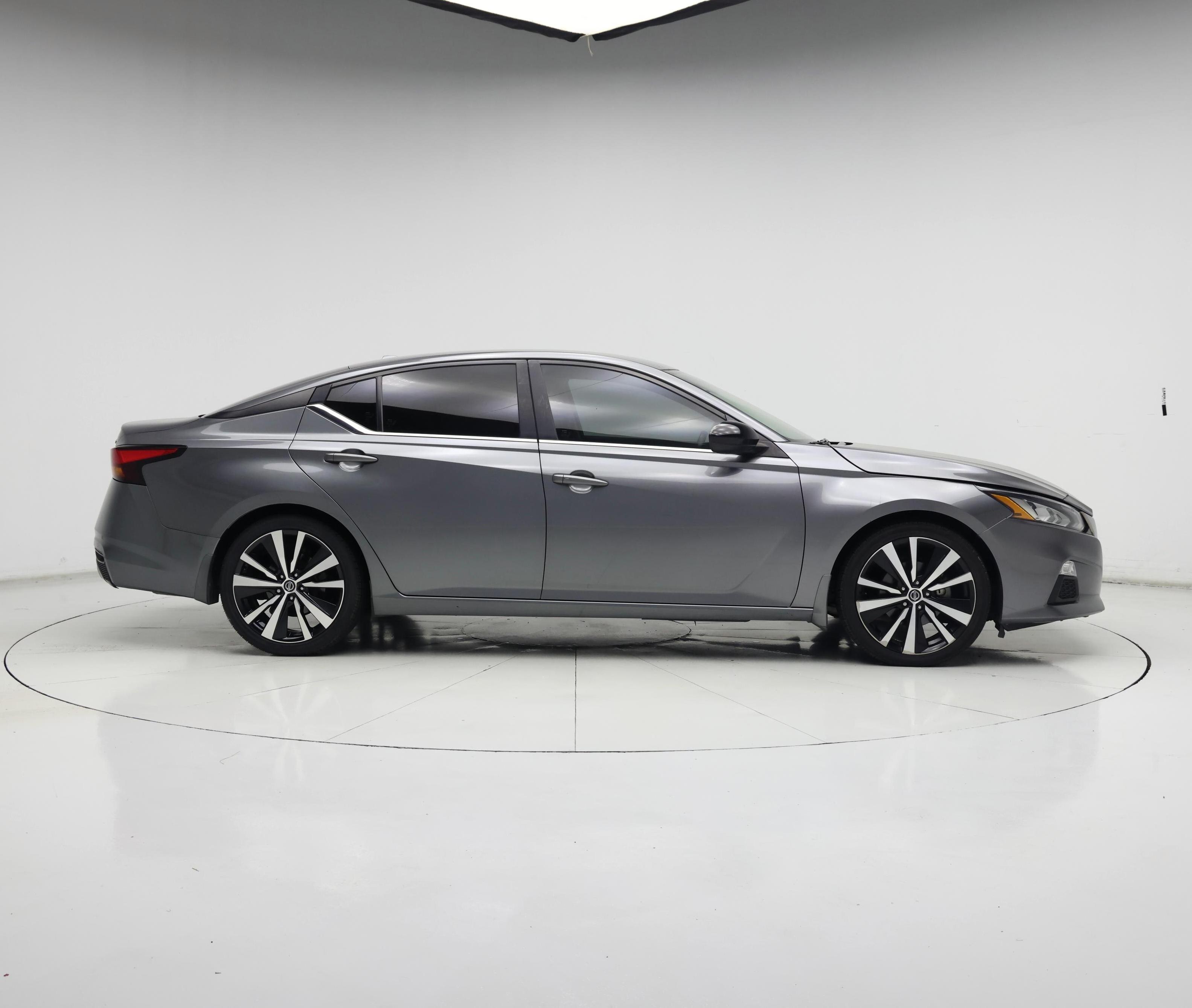 Thumbnail: 2022 Nissan Altima - 7