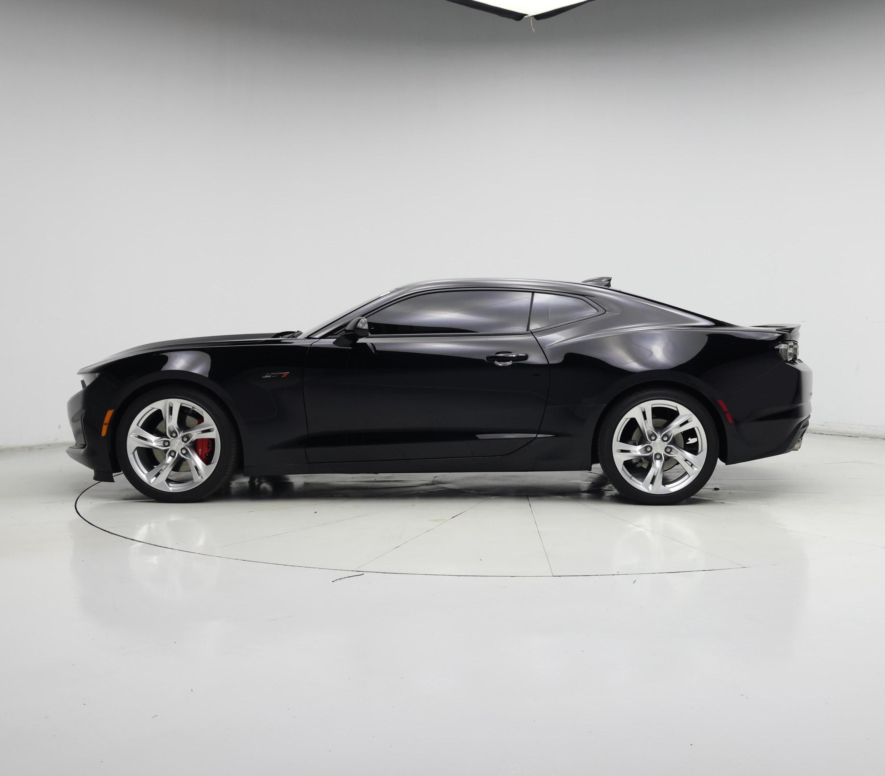 Thumbnail: 2023 Chevrolet Camaro - 3