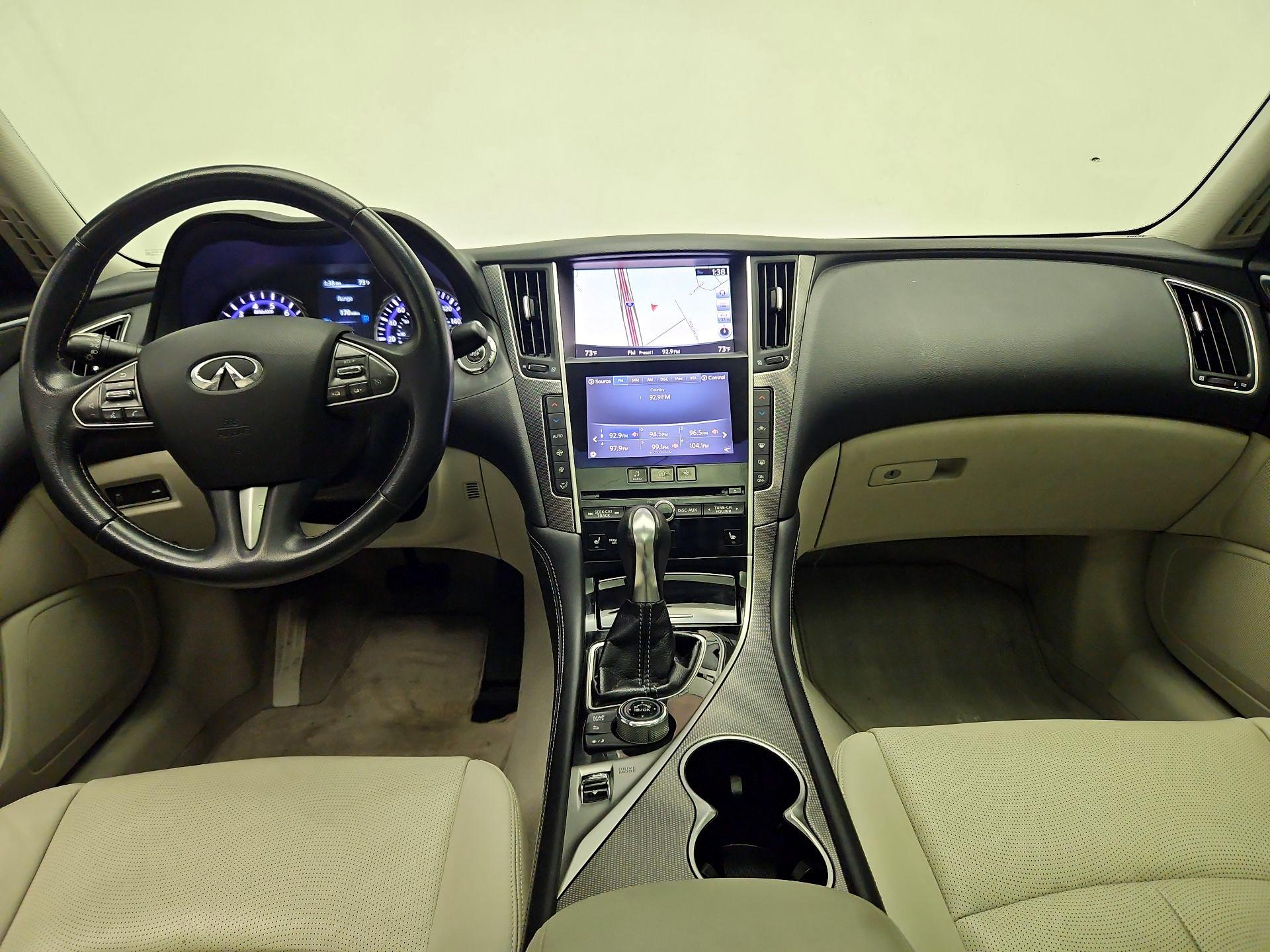 Thumbnail: 2015 INFINITI Q50 - 9