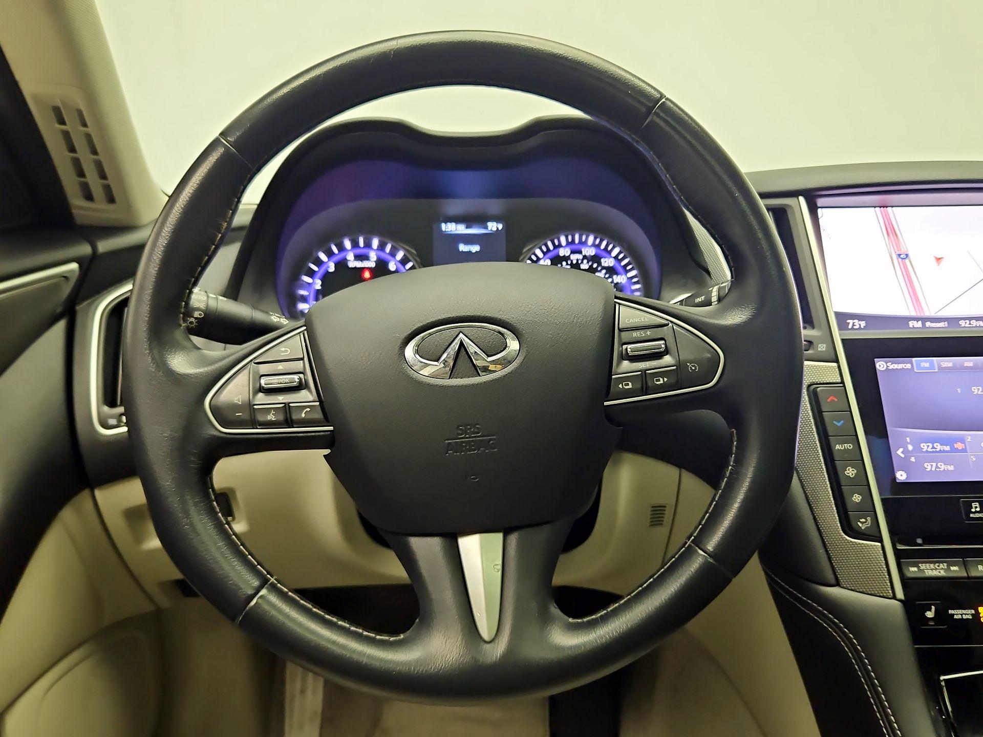 Thumbnail: 2015 INFINITI Q50 - 10