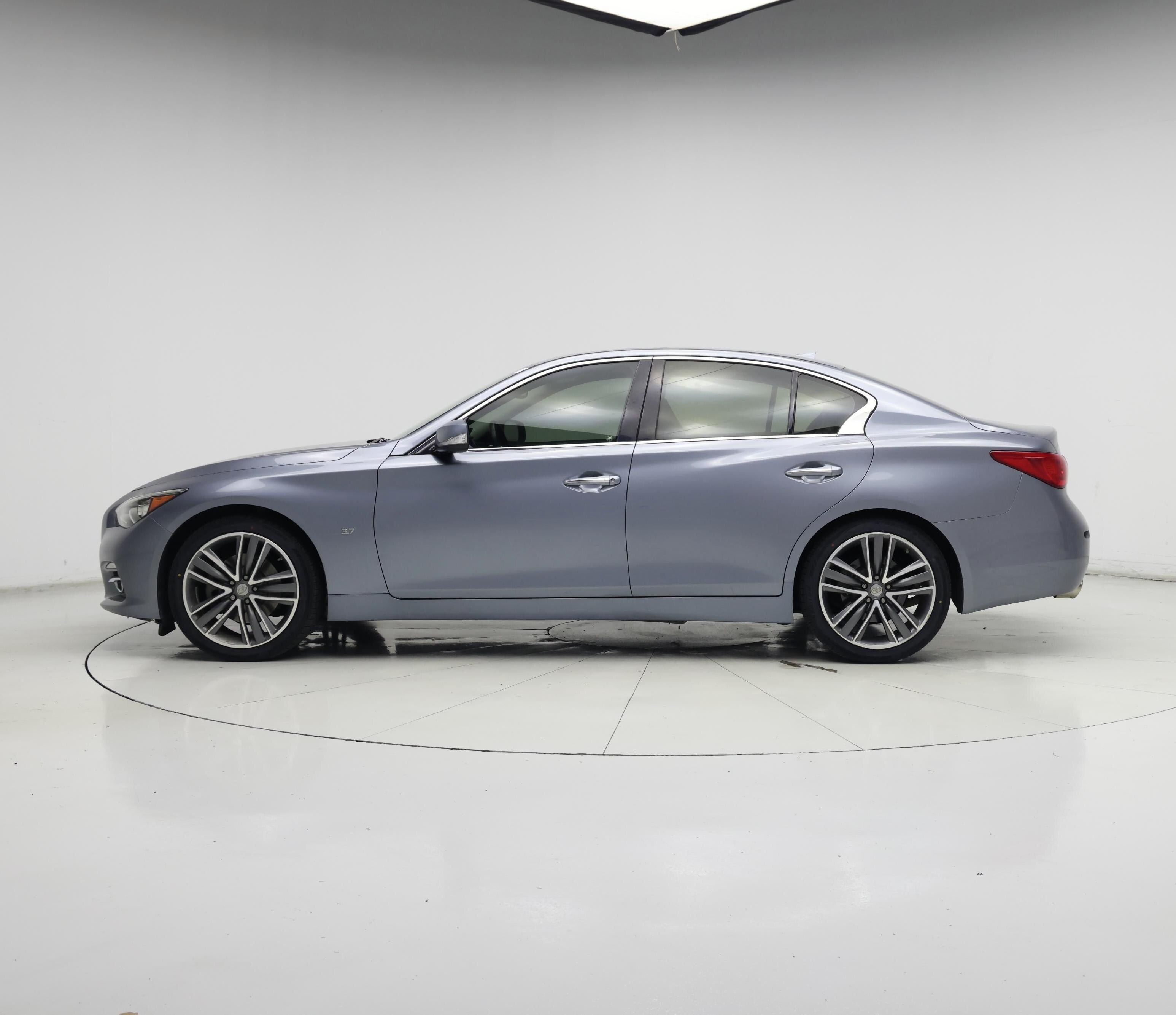 Thumbnail: 2015 INFINITI Q50 - 3