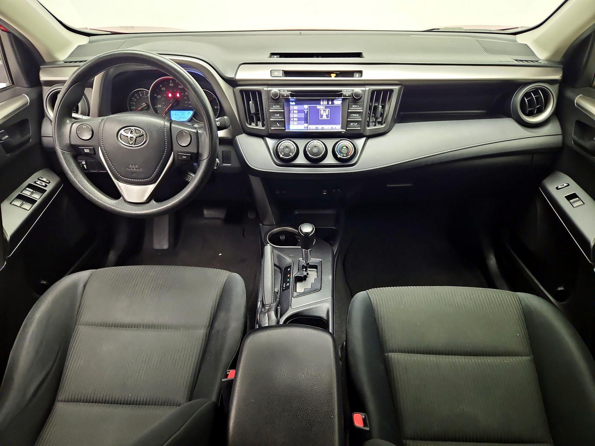 Thumbnail: 2016 Toyota RAV4 - 9