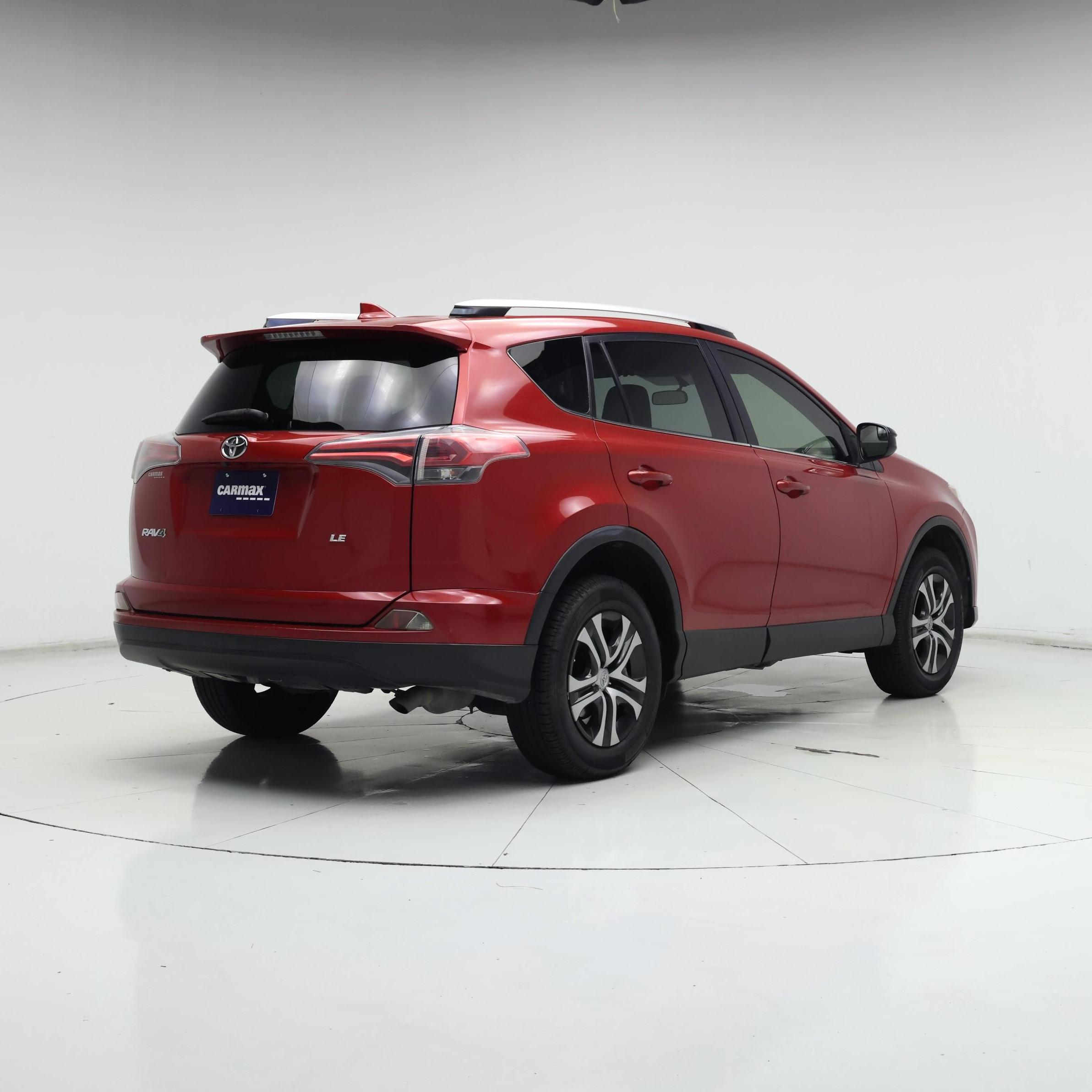 Thumbnail: 2016 Toyota RAV4 - 8