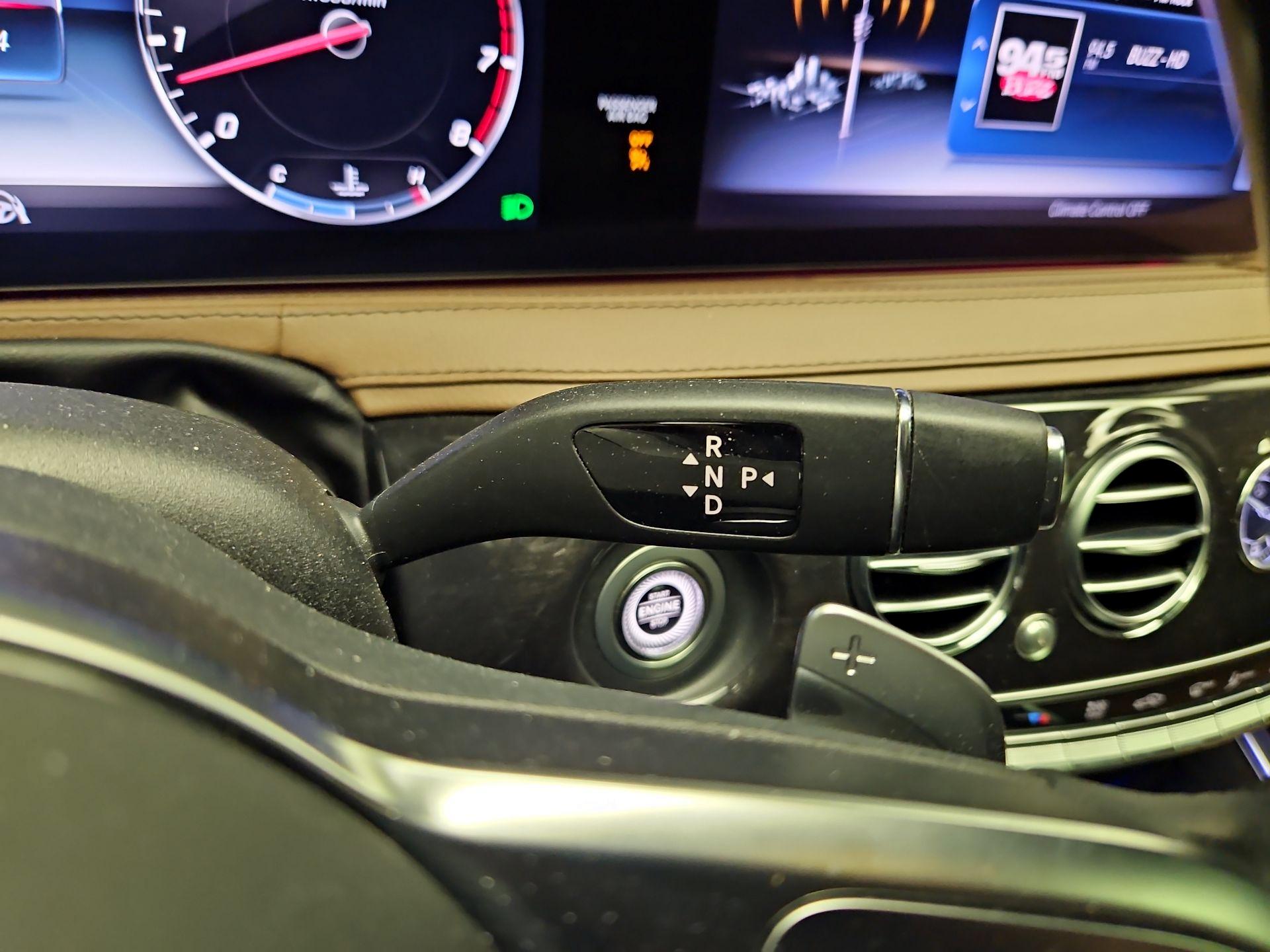 Thumbnail: 2020 Mercedes-Benz S-Class - 18