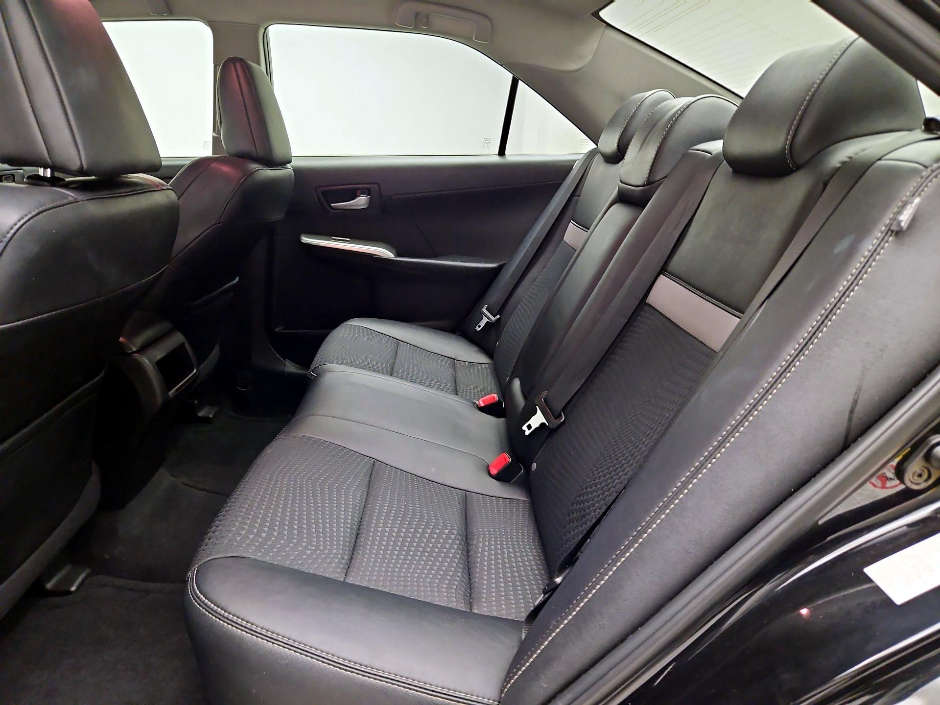 Thumbnail: 2014 Toyota Camry - 19