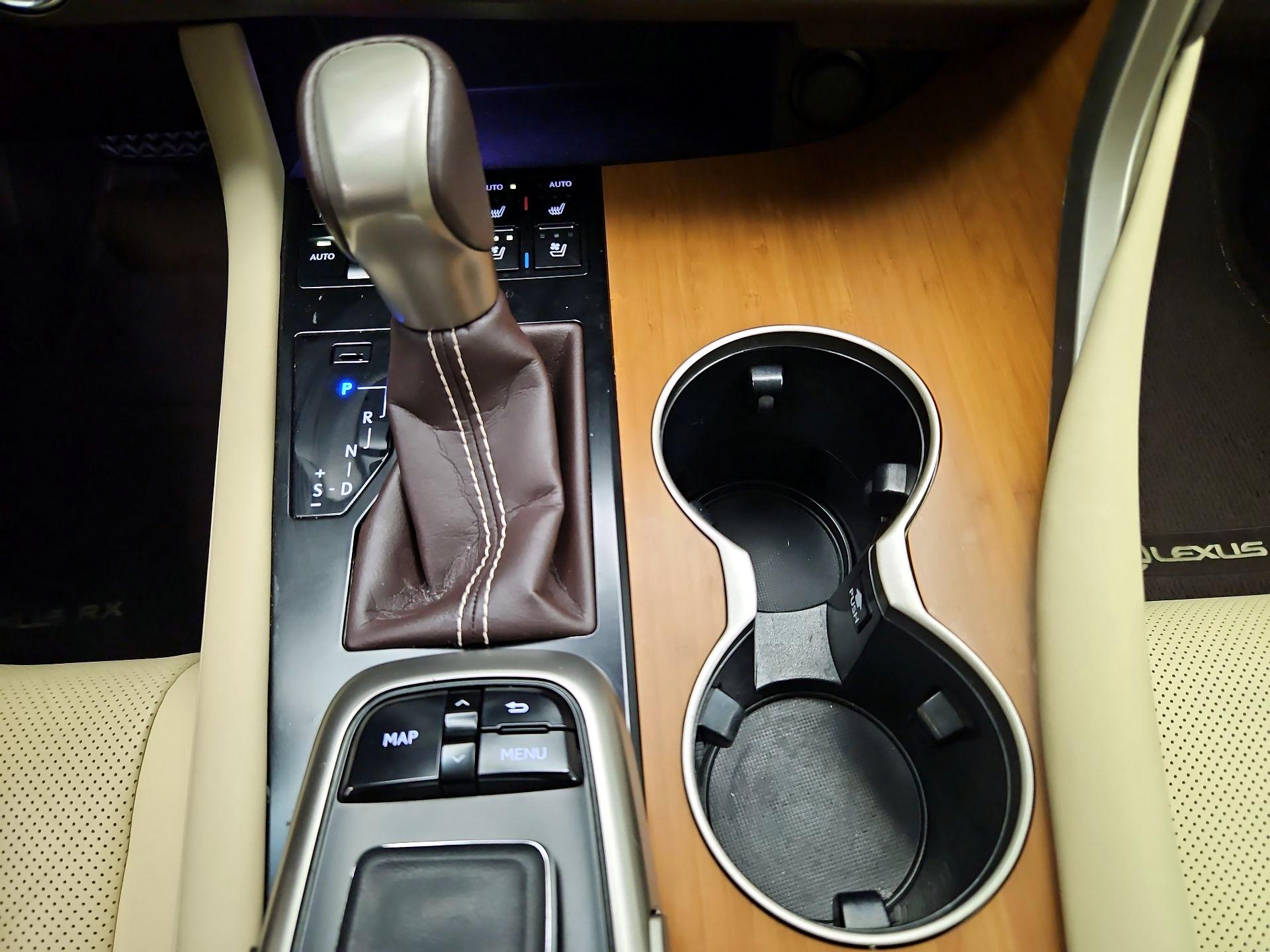 Thumbnail: 2019 Lexus RX - 18