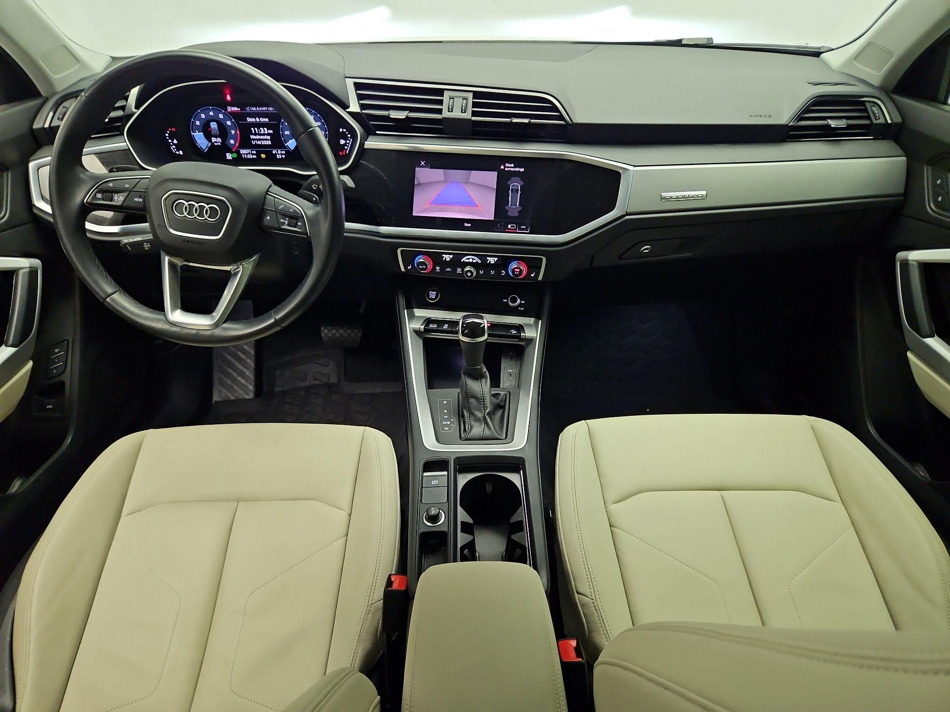 Thumbnail: 2022 Audi Q3 - 9