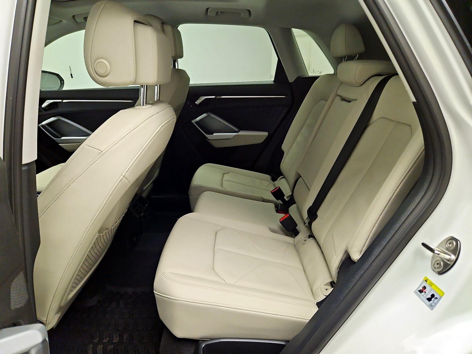 Thumbnail: 2022 Audi Q3 - 17