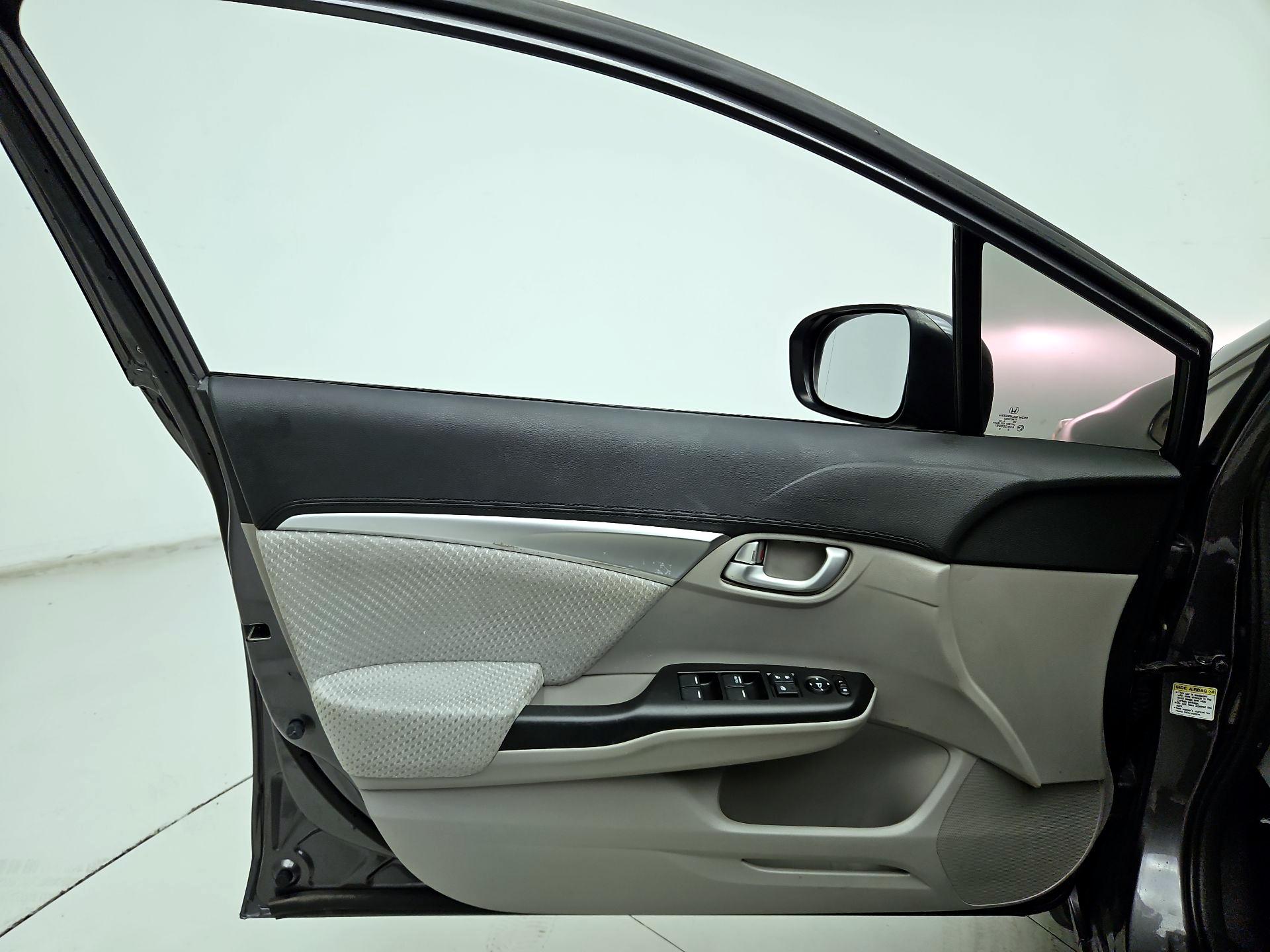 Thumbnail: 2015 Honda Civic - 12