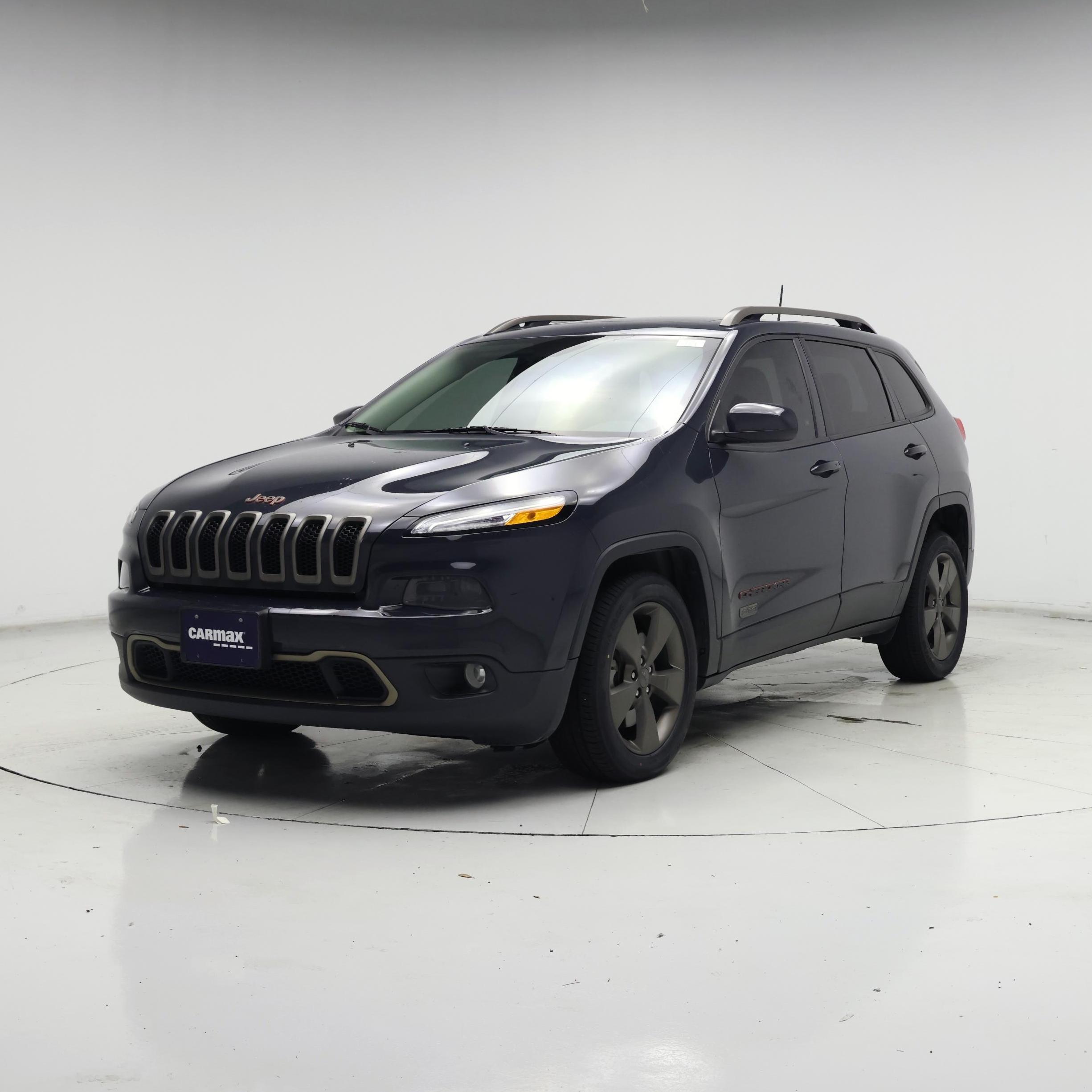 Thumbnail: 2016 Jeep Cherokee - 4