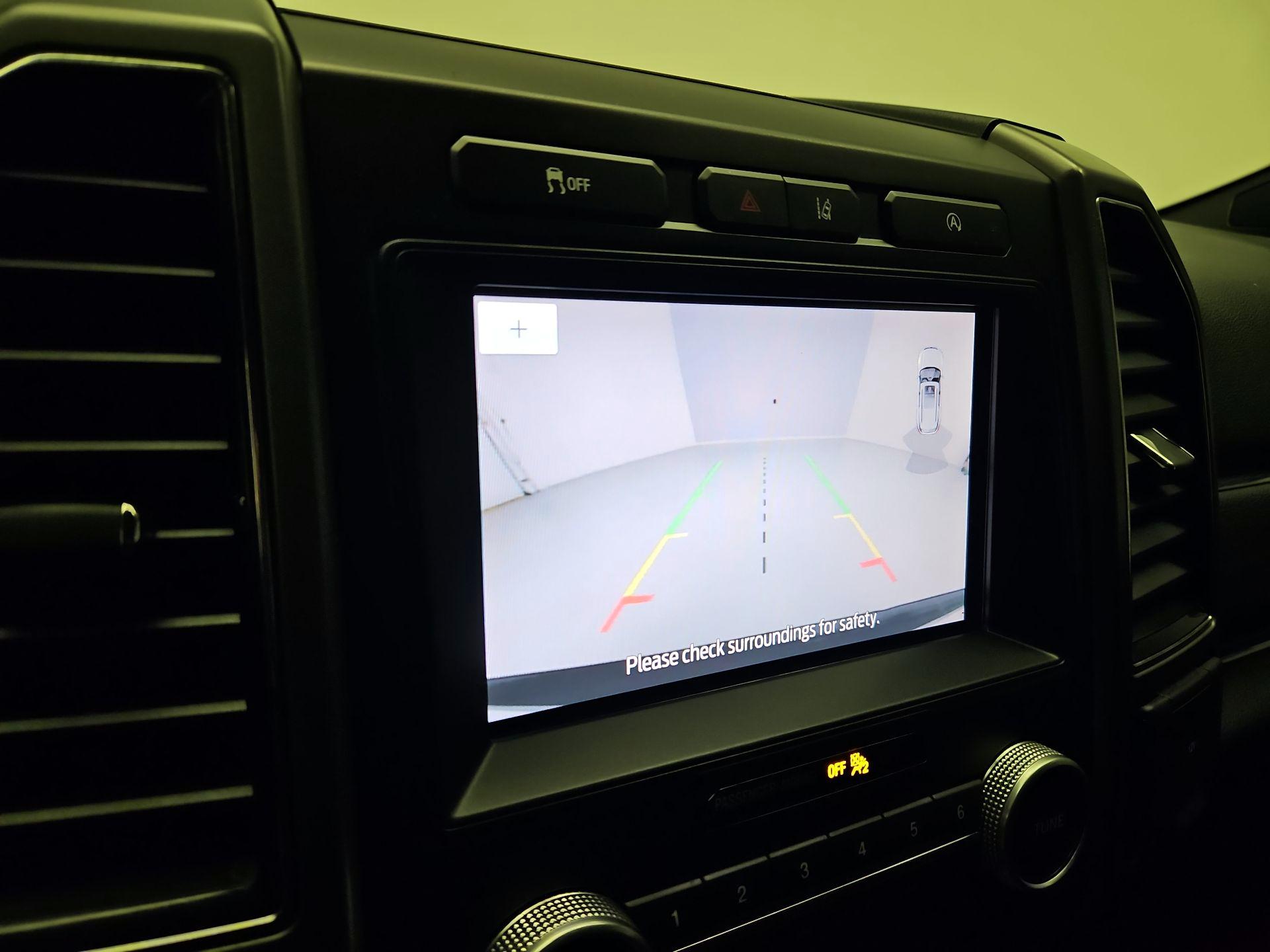 Thumbnail: 2021 Ford Expedition - 15