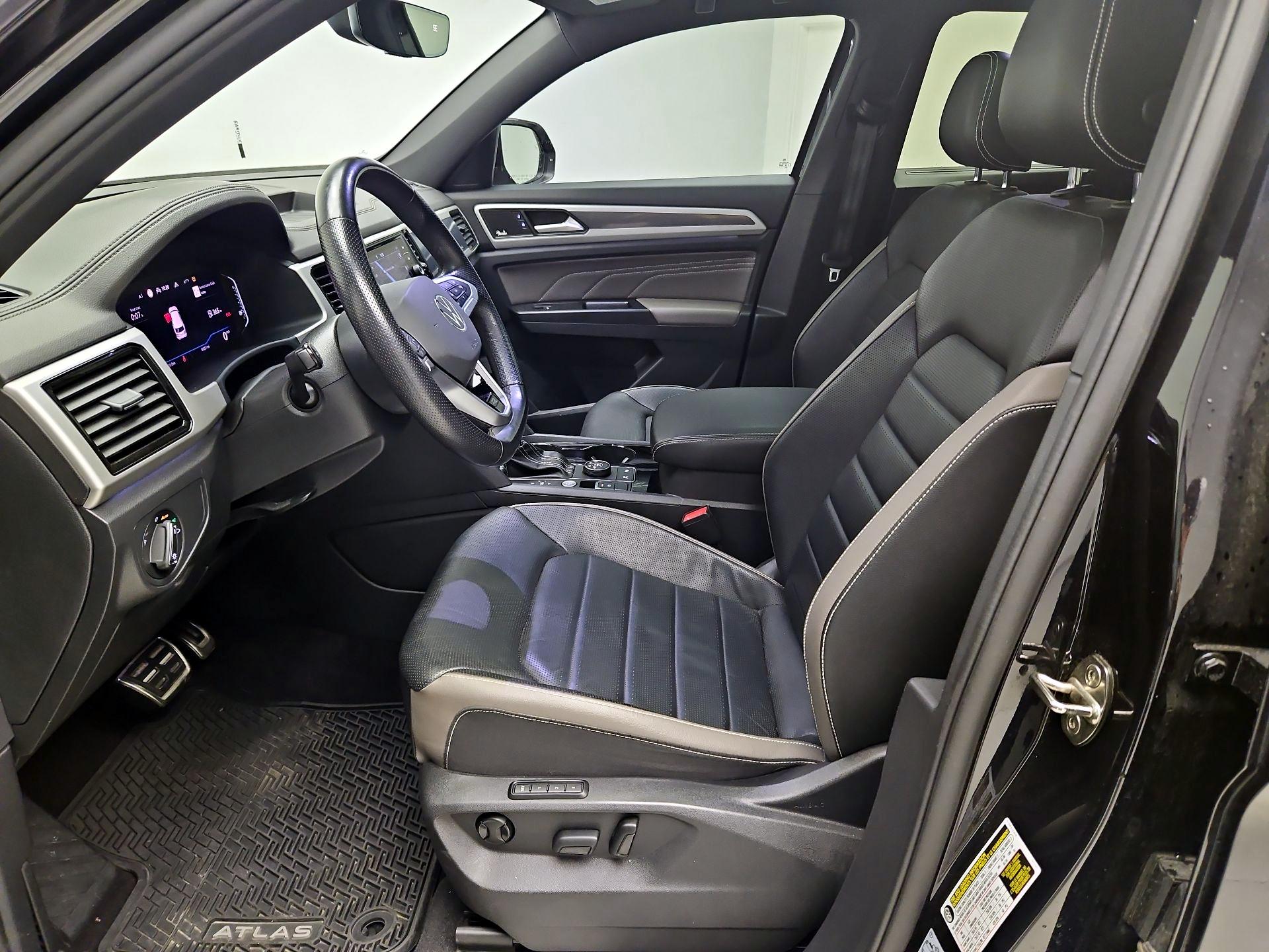 Thumbnail: 2021 Volkswagen Atlas - 11