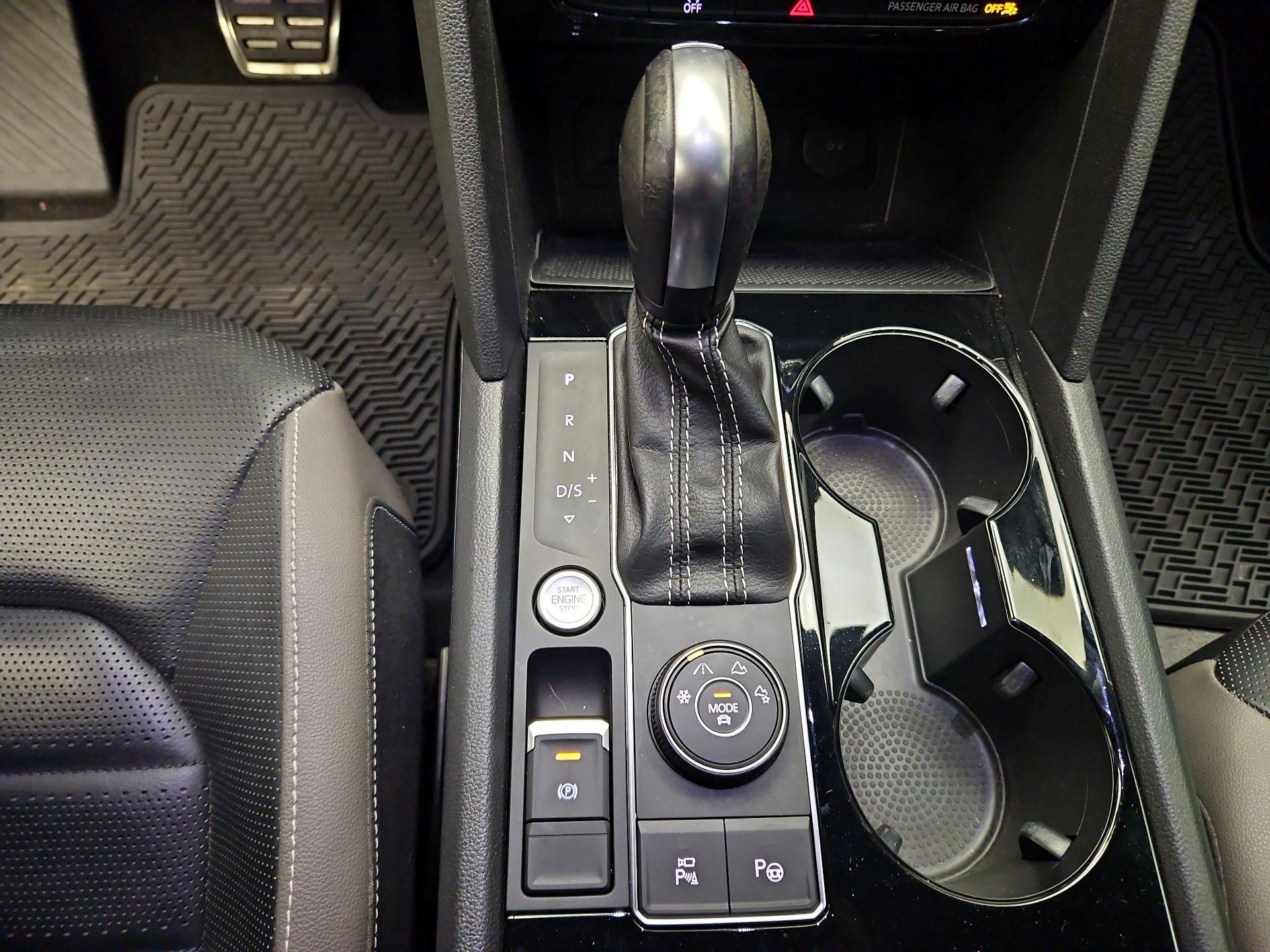 Thumbnail: 2021 Volkswagen Atlas - 18