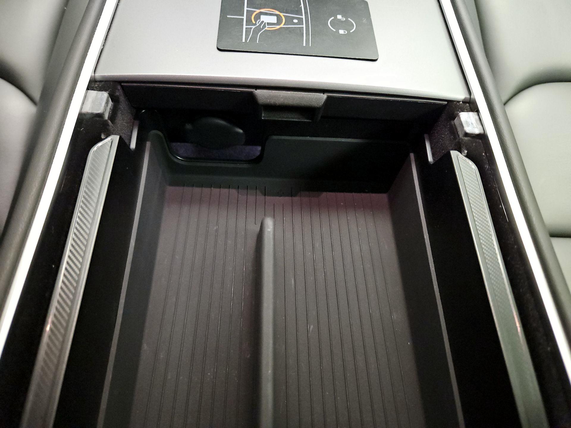 Thumbnail: 2022 Tesla Model Y - 18