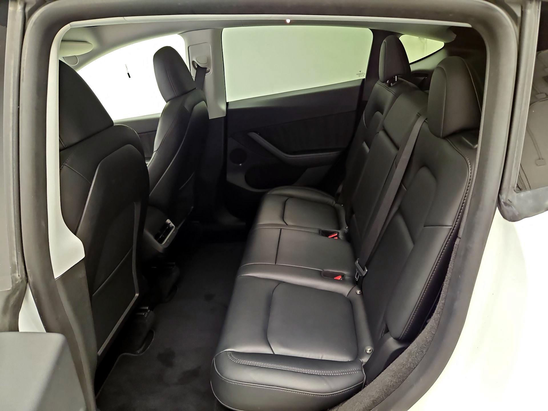 Thumbnail: 2022 Tesla Model Y - 20