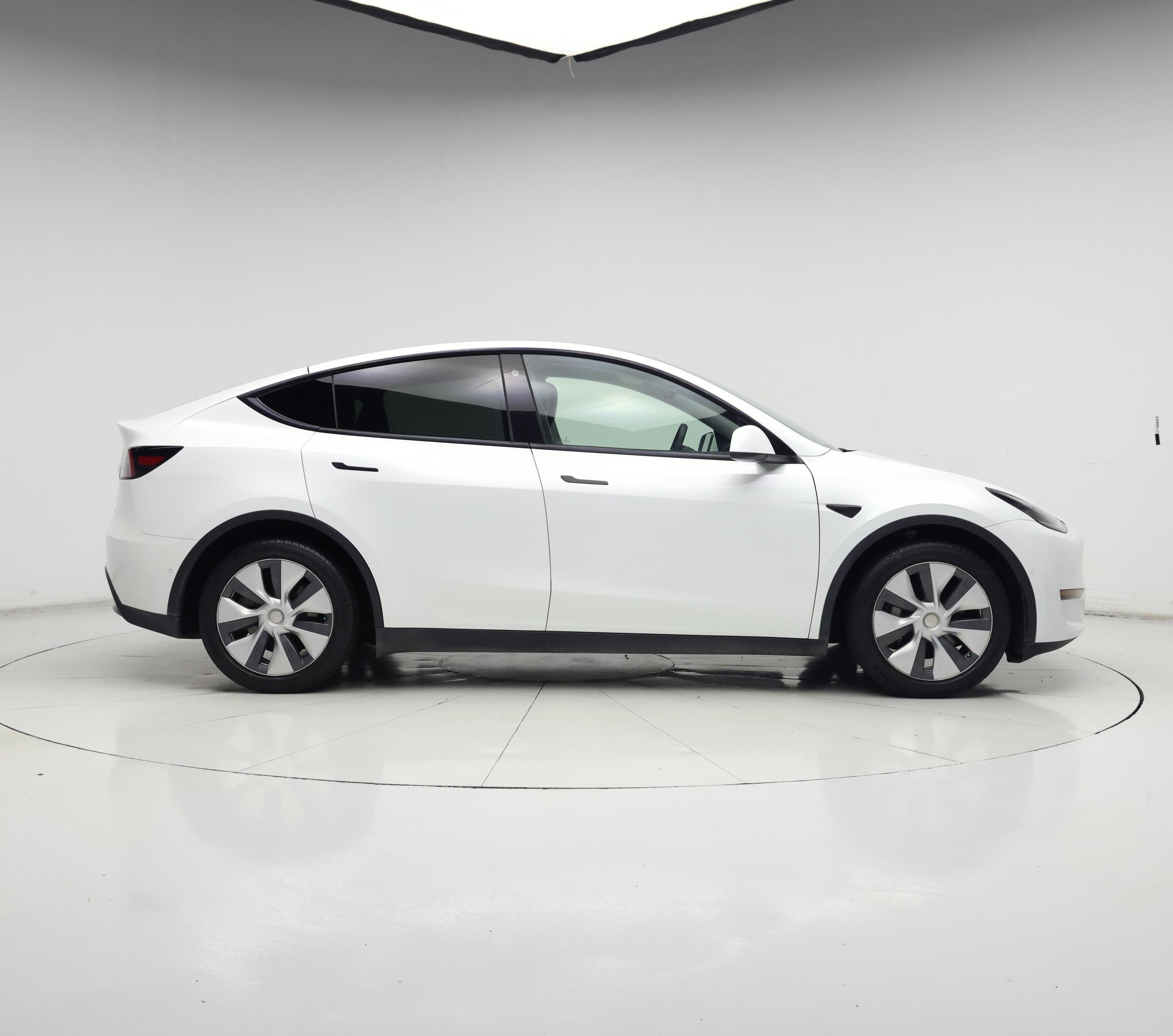 Thumbnail: 2022 Tesla Model Y - 7