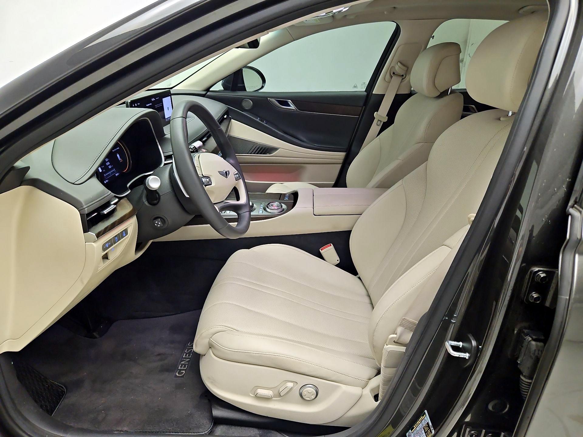 Thumbnail: 2023 Genesis G80 - 11