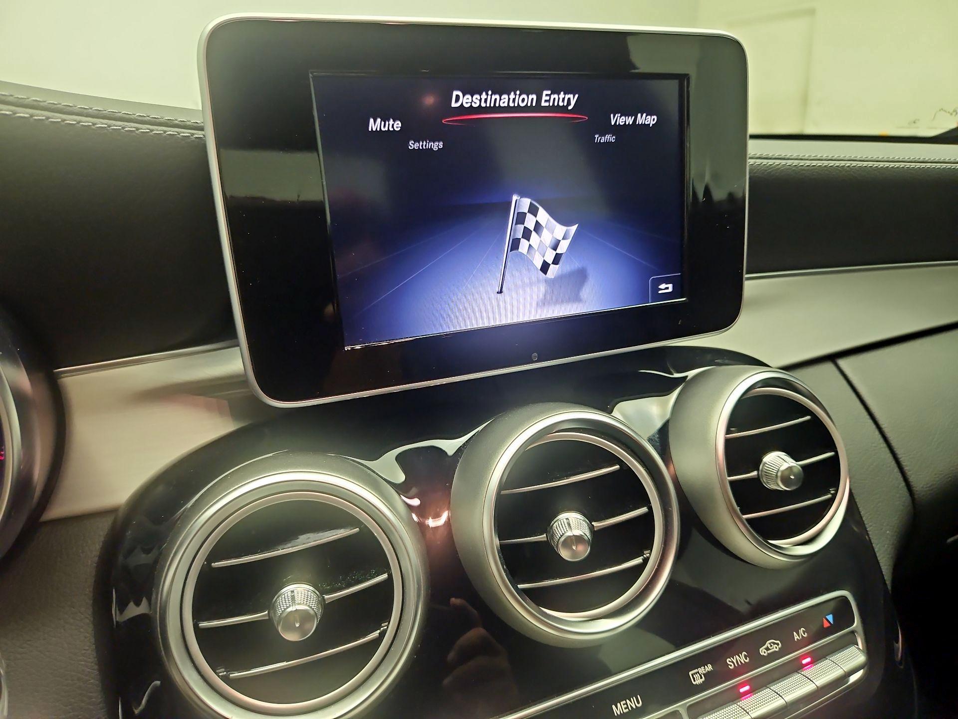 Thumbnail: 2015 Mercedes-Benz C-Class - 14