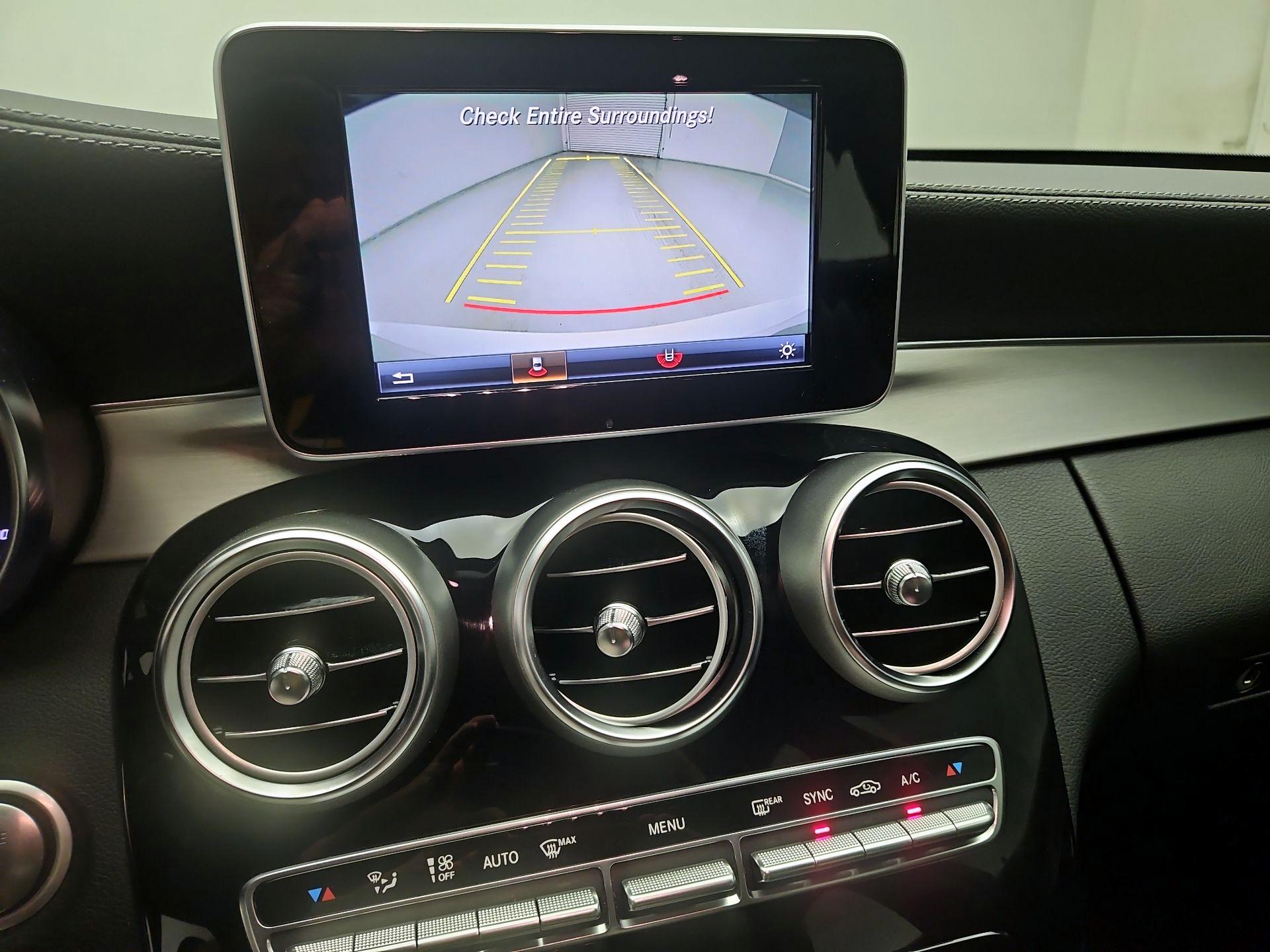 Thumbnail: 2015 Mercedes-Benz C-Class - 15