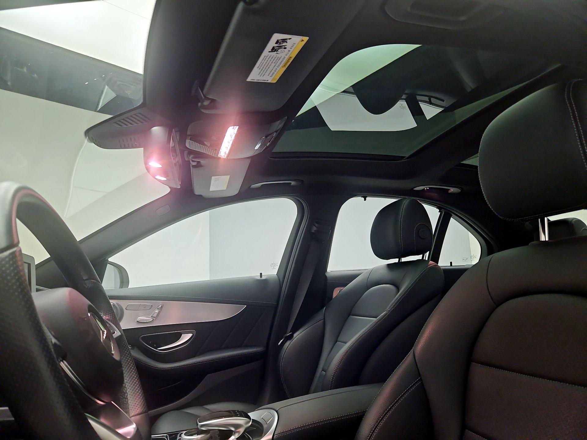 Thumbnail: 2015 Mercedes-Benz C-Class - 20