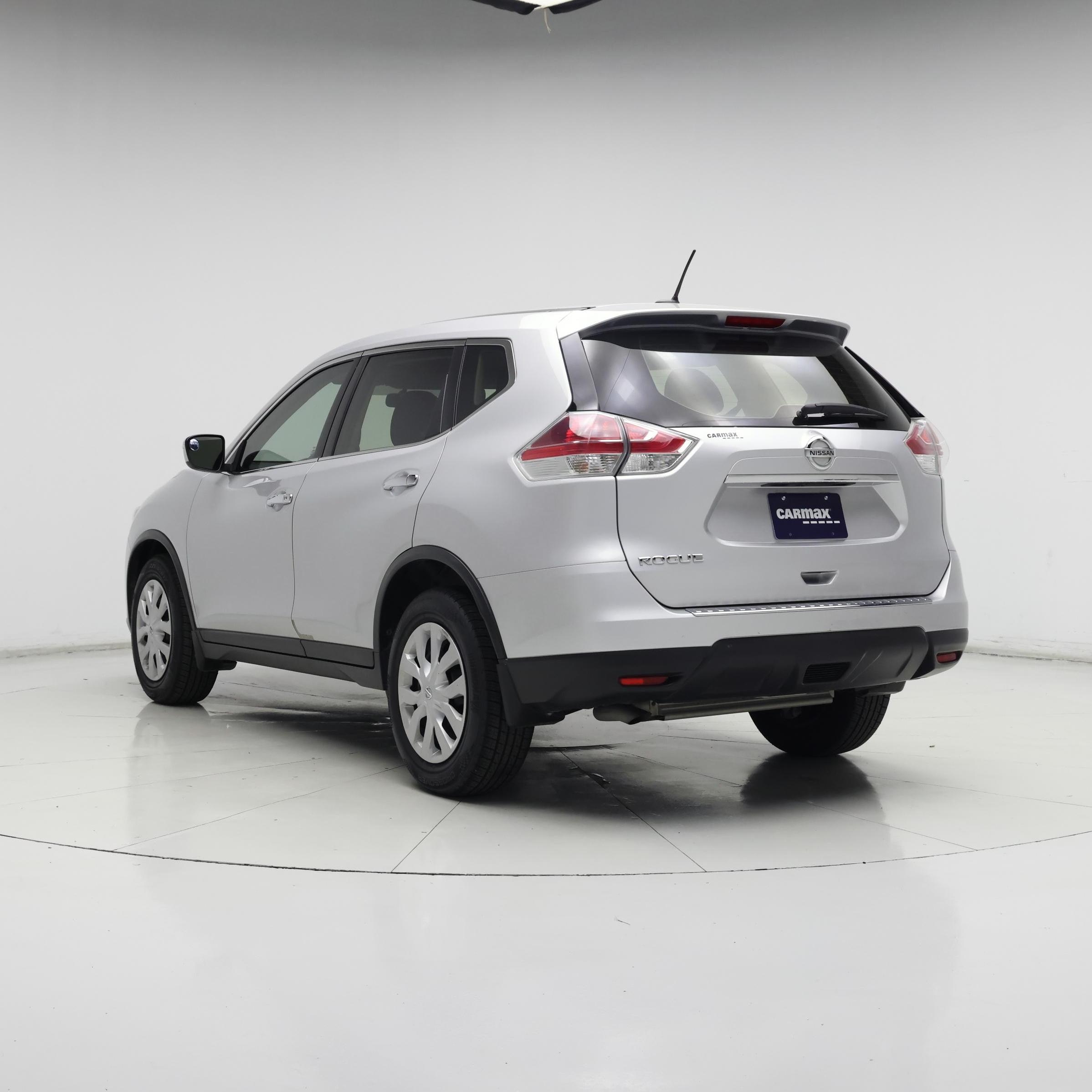Thumbnail: 2015 Nissan Rogue - 2