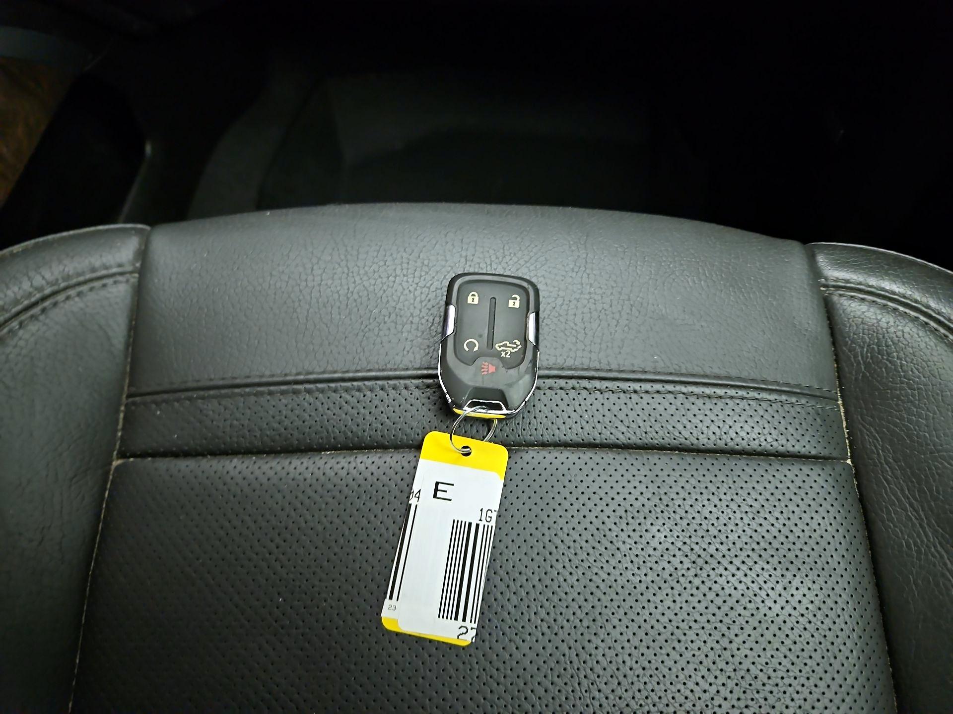 Thumbnail: 2023 GMC Sierra 2500 - 20