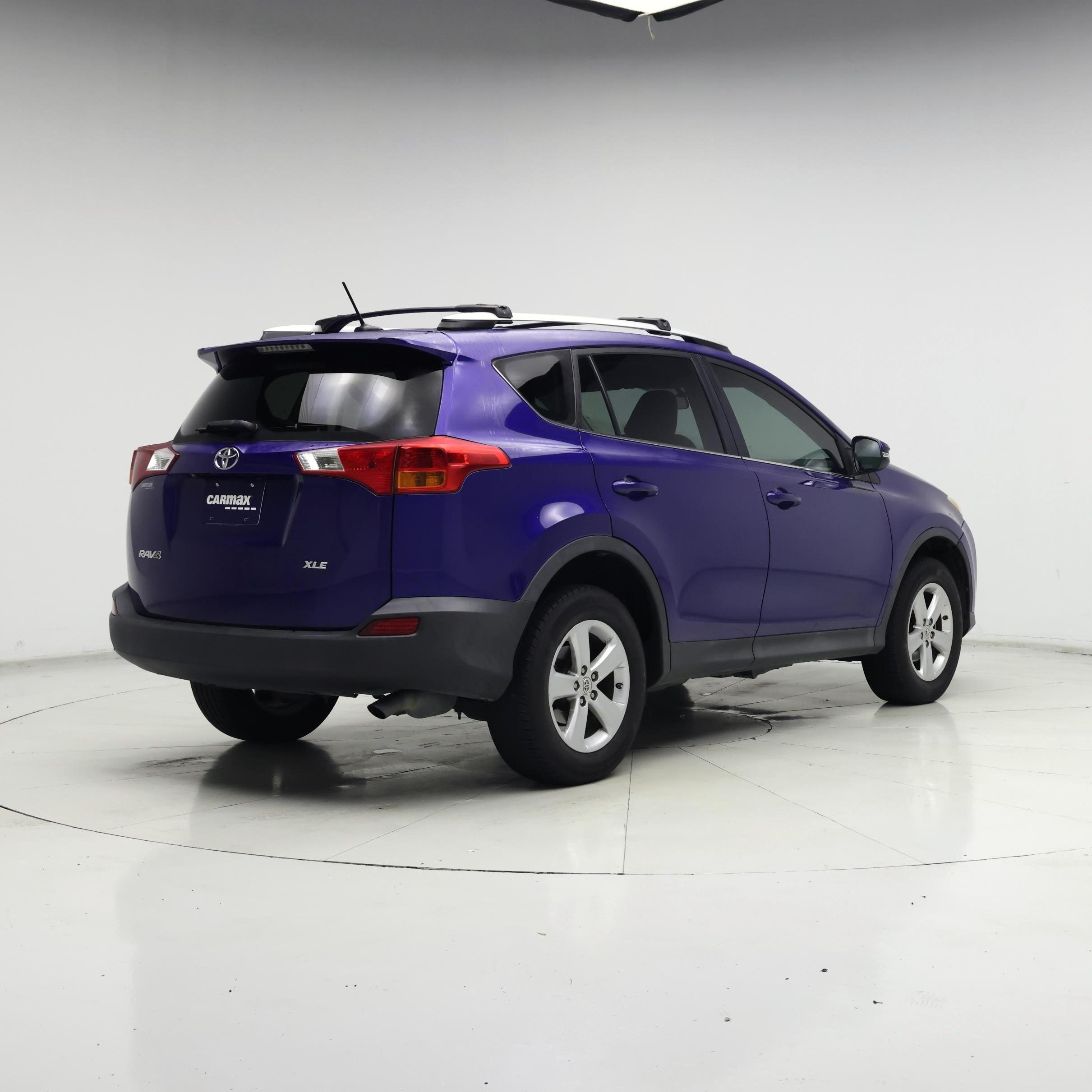 Thumbnail: 2014 Toyota RAV4 - 8