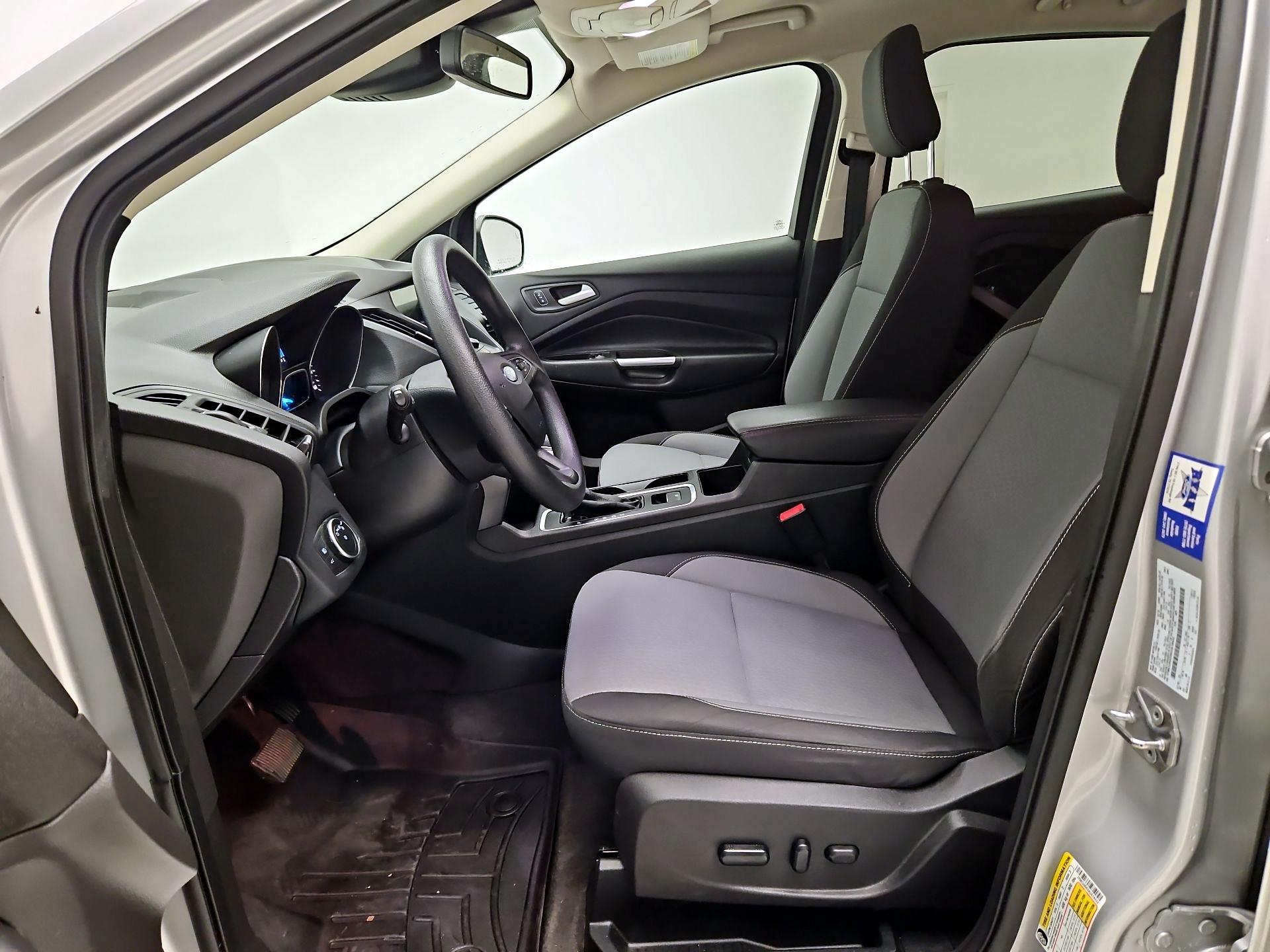 Thumbnail: 2019 Ford Escape - 11