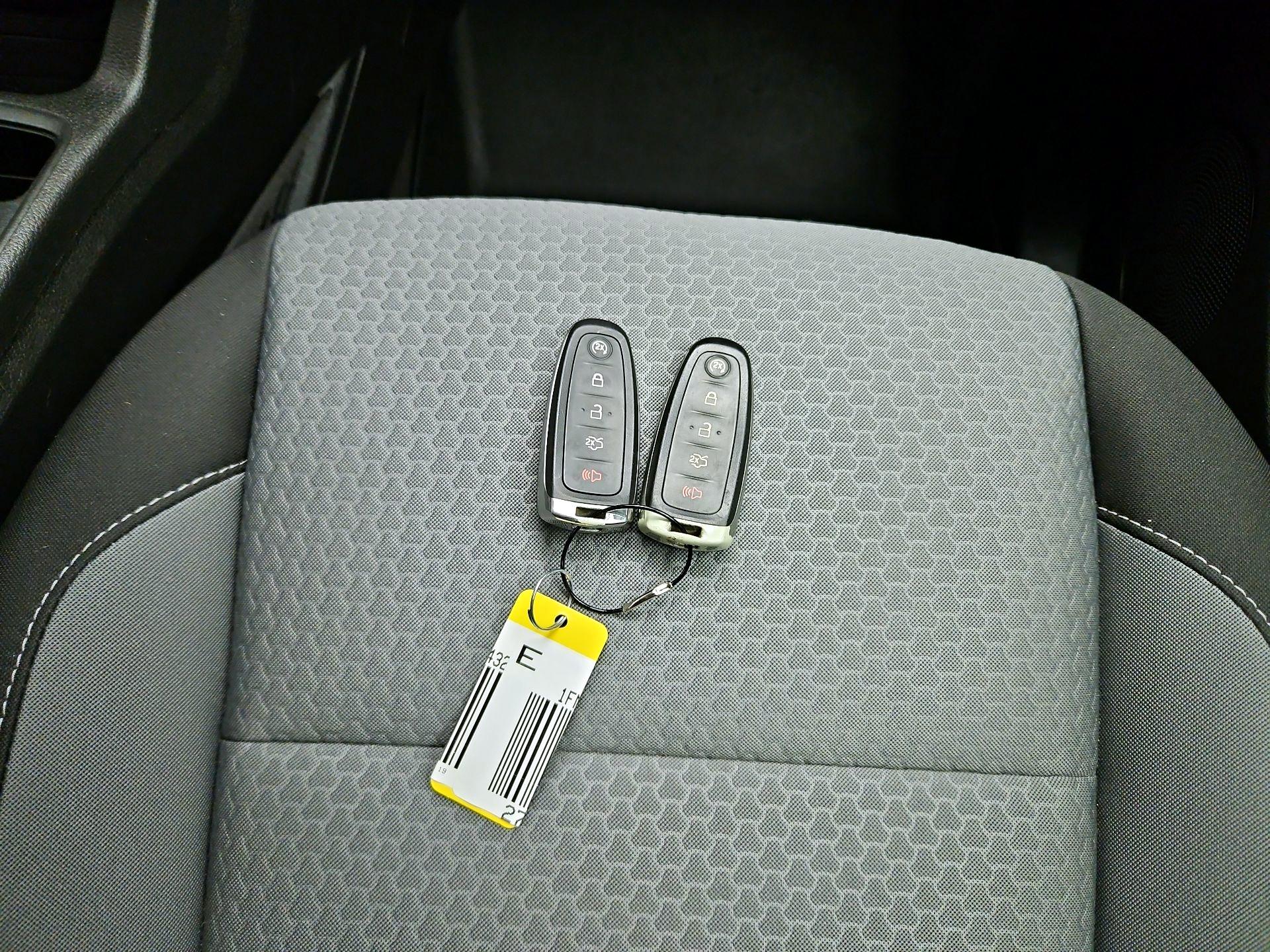 Thumbnail: 2019 Ford Escape - 20